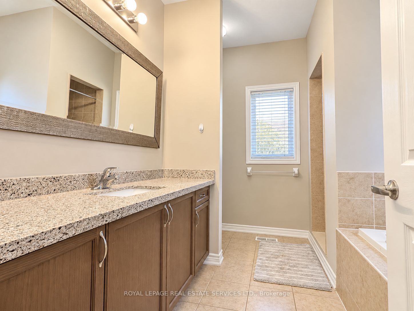 39 Vezna Crescent Property Photo 19
