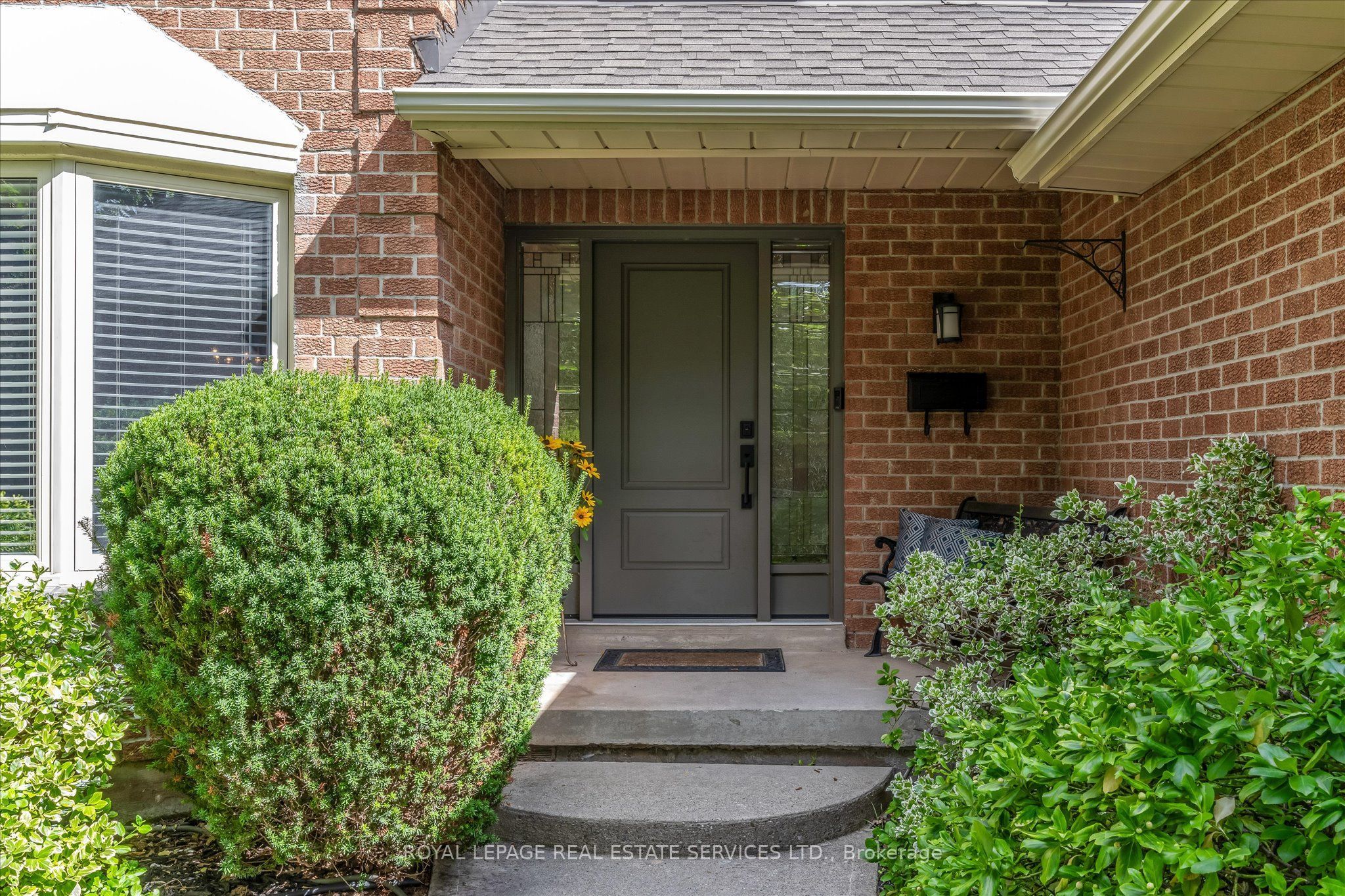 1075 Mayfair Road Property Photo 2