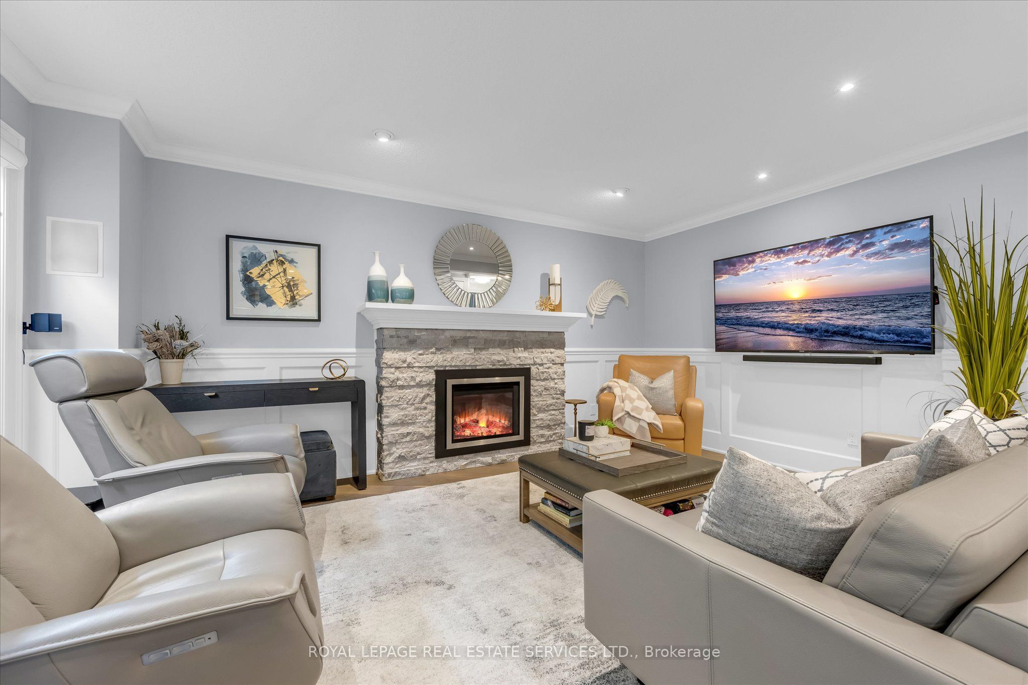 1075 Mayfair Road Property Photo 10