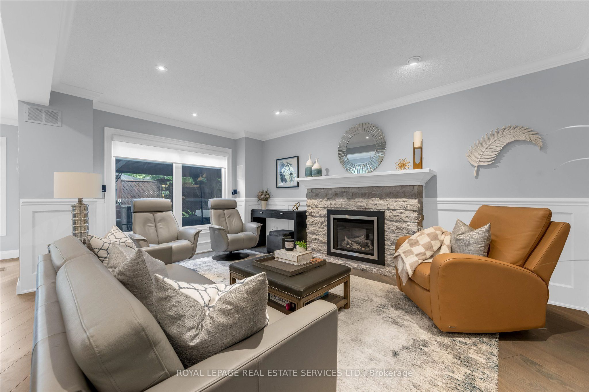 1075 Mayfair Road Property Photo 11