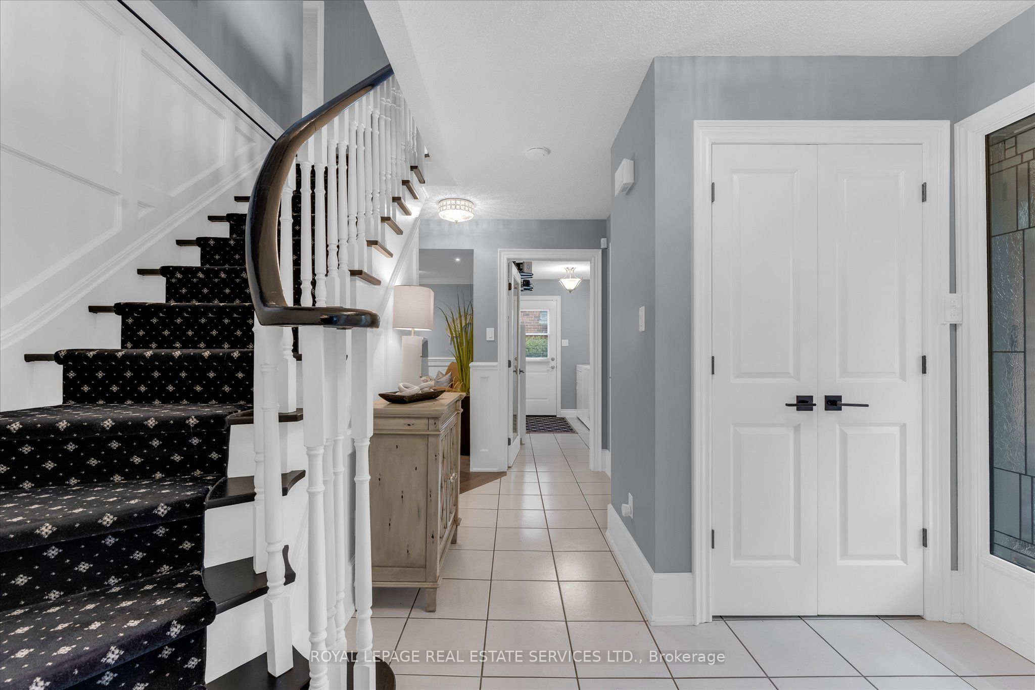 1075 Mayfair Road Property Photo 14