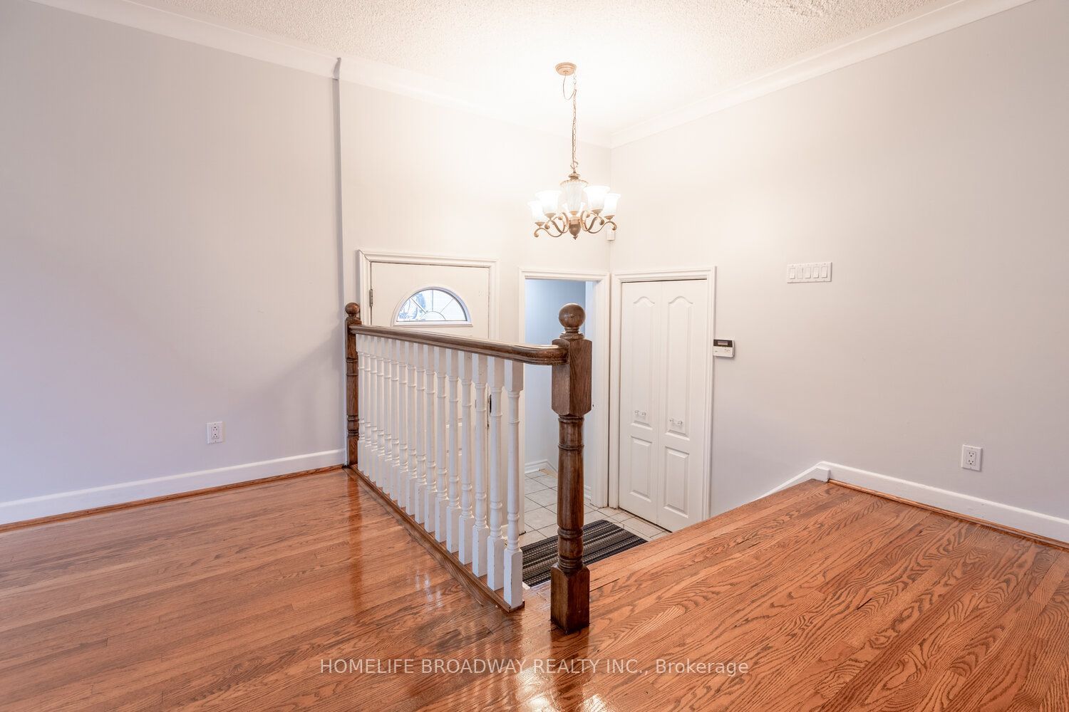 37 Millburn Drive Property Photo 2