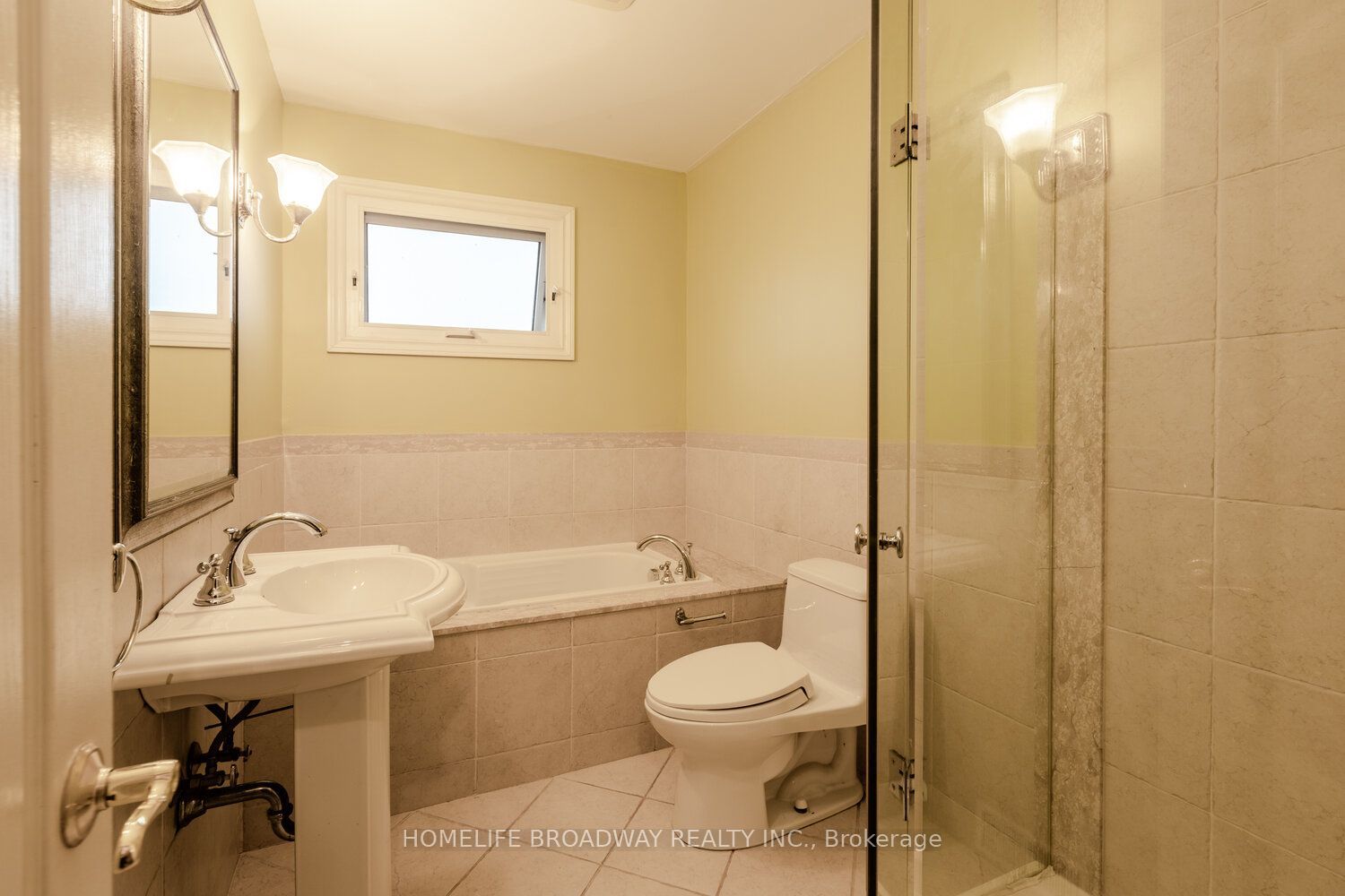37 Millburn Drive Property Photo 11