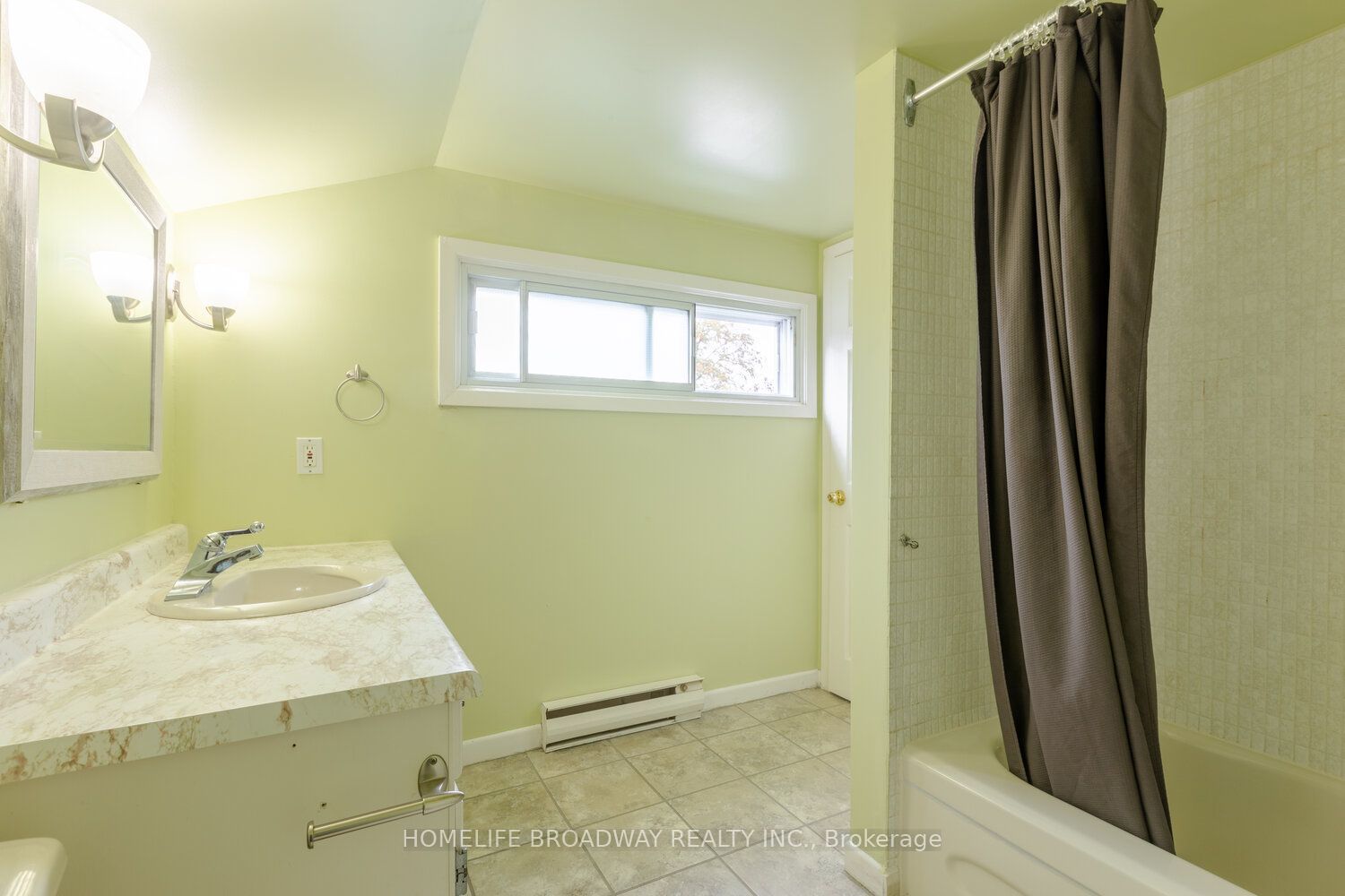 37 Millburn Drive Property Photo 21