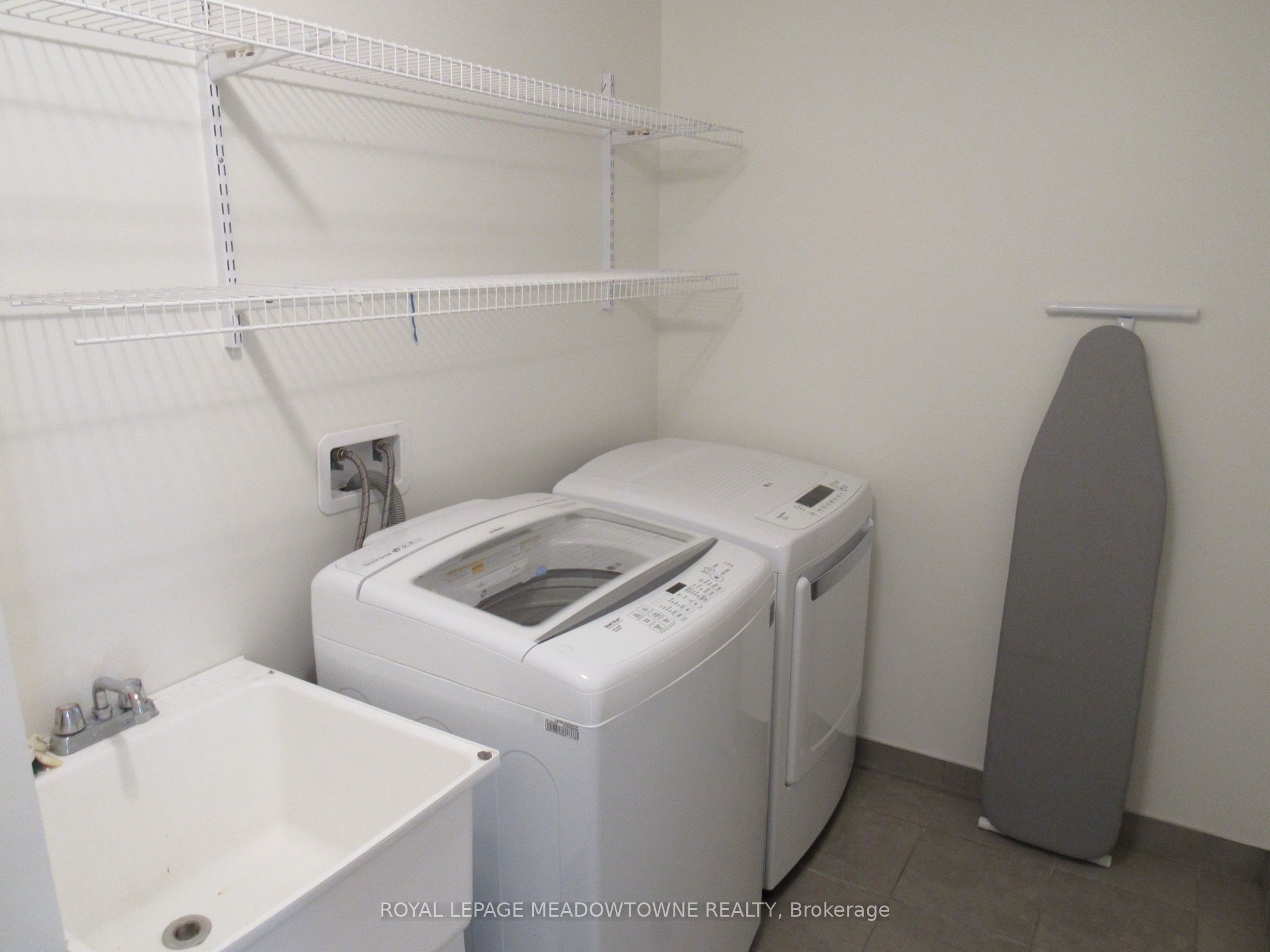 3129 Ernest Appelbe Boulevard Property Photo 17