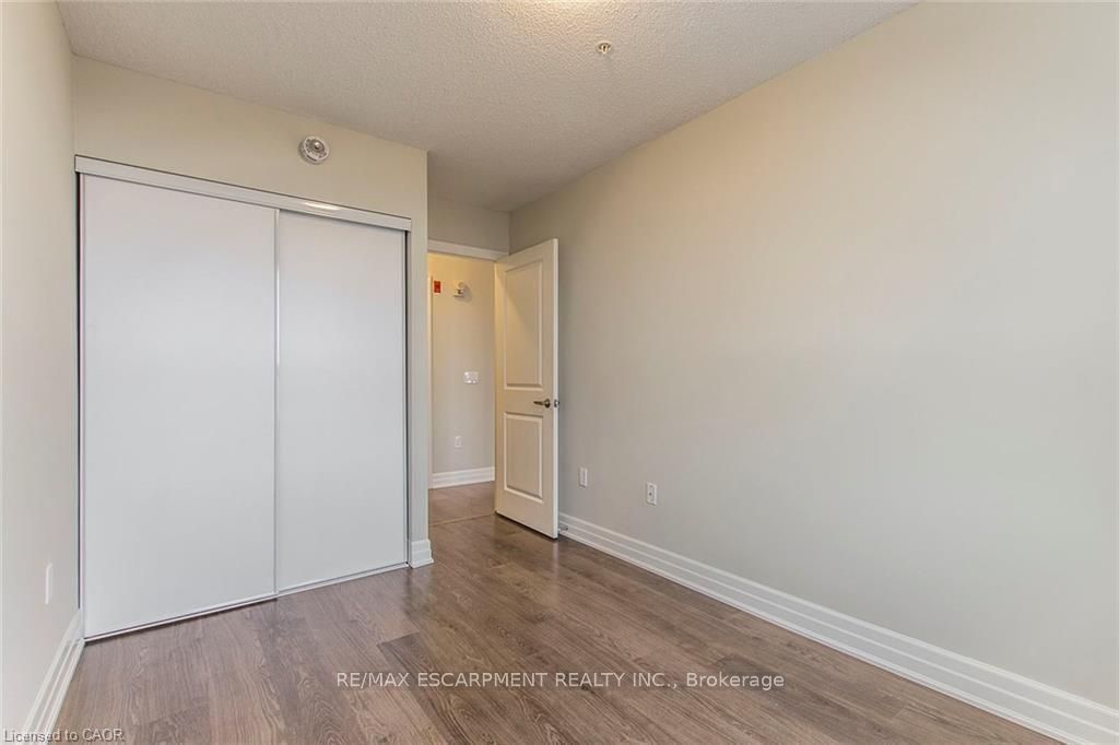 630 Sauve Street 325 Property Photo 9