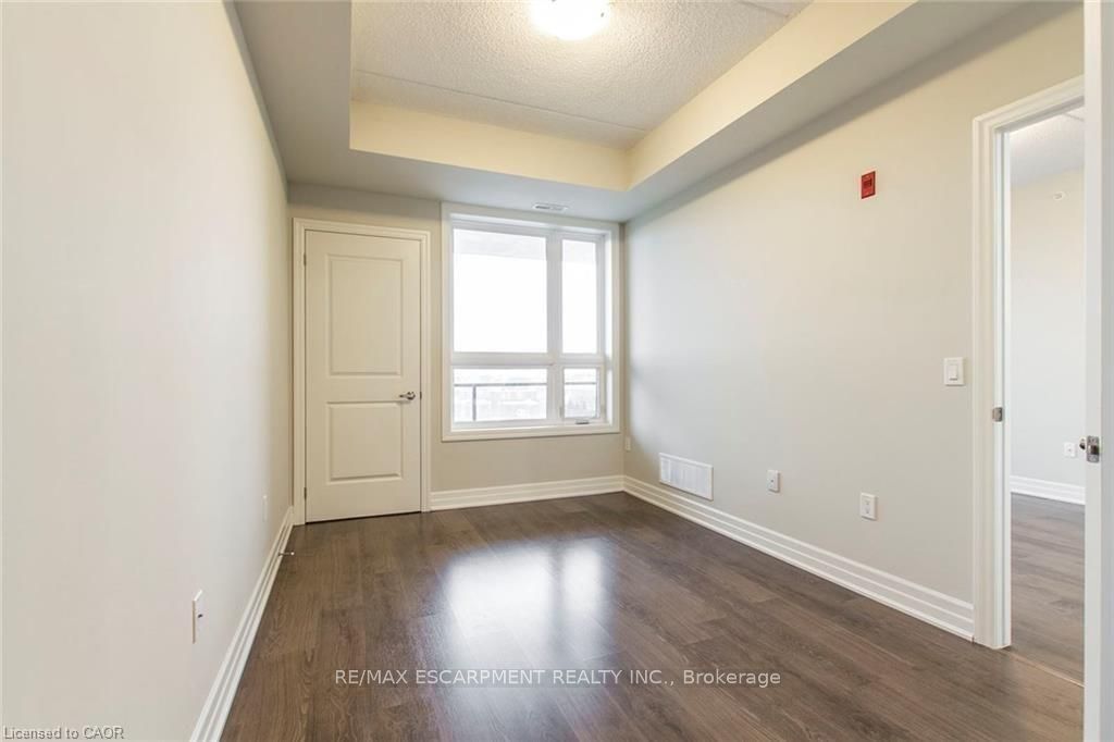 630 Sauve Street 325 Property Photo 12