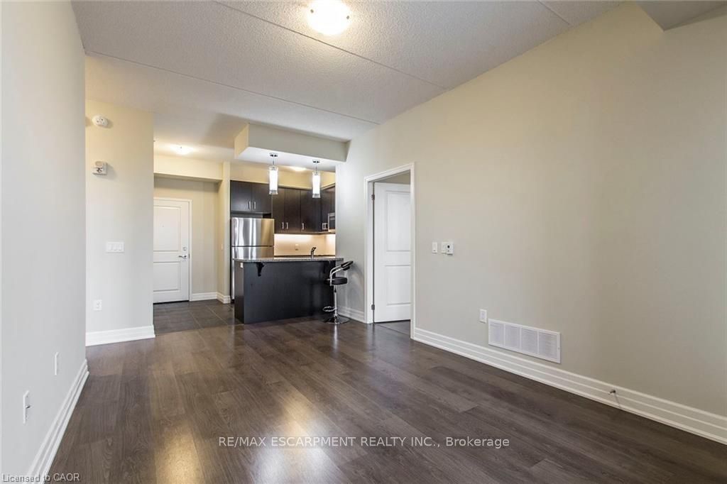 630 Sauve Street 325 Property Photo 15