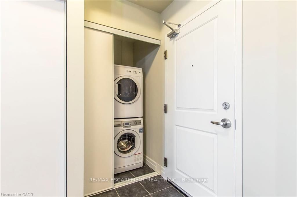 630 Sauve Street 325 Property Photo 17