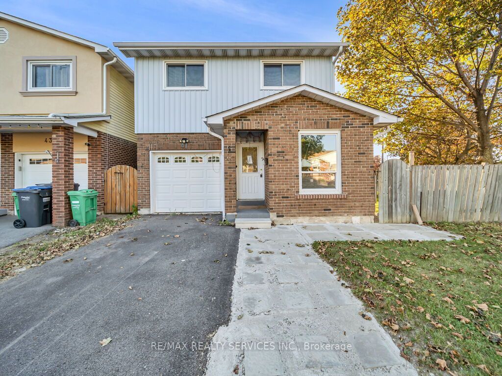 41 Simmons Boulevard