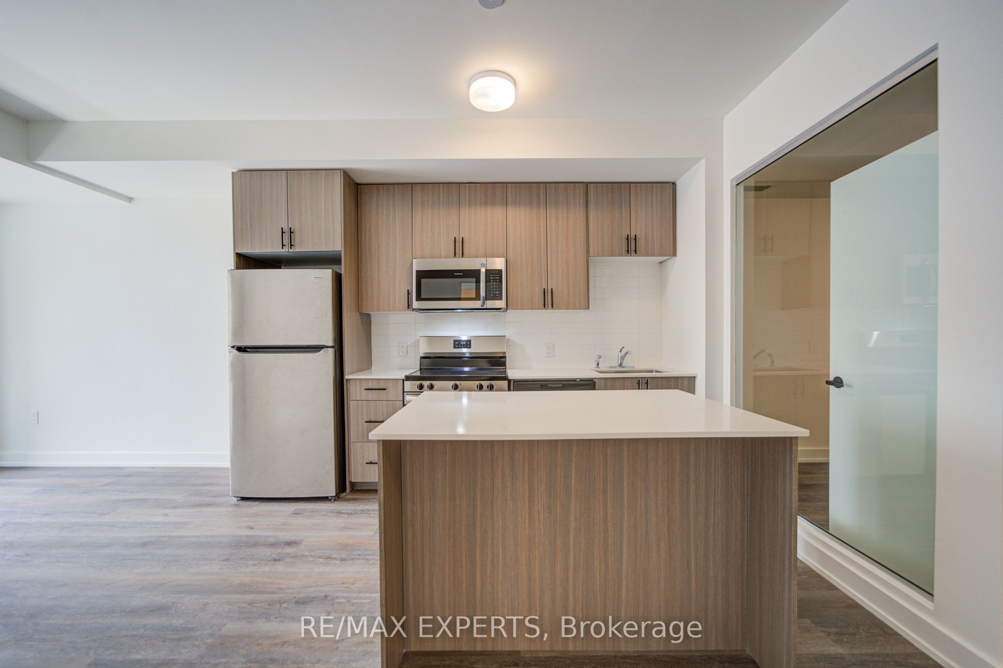 2475 Old Bronte Road 516 Property Photo 8