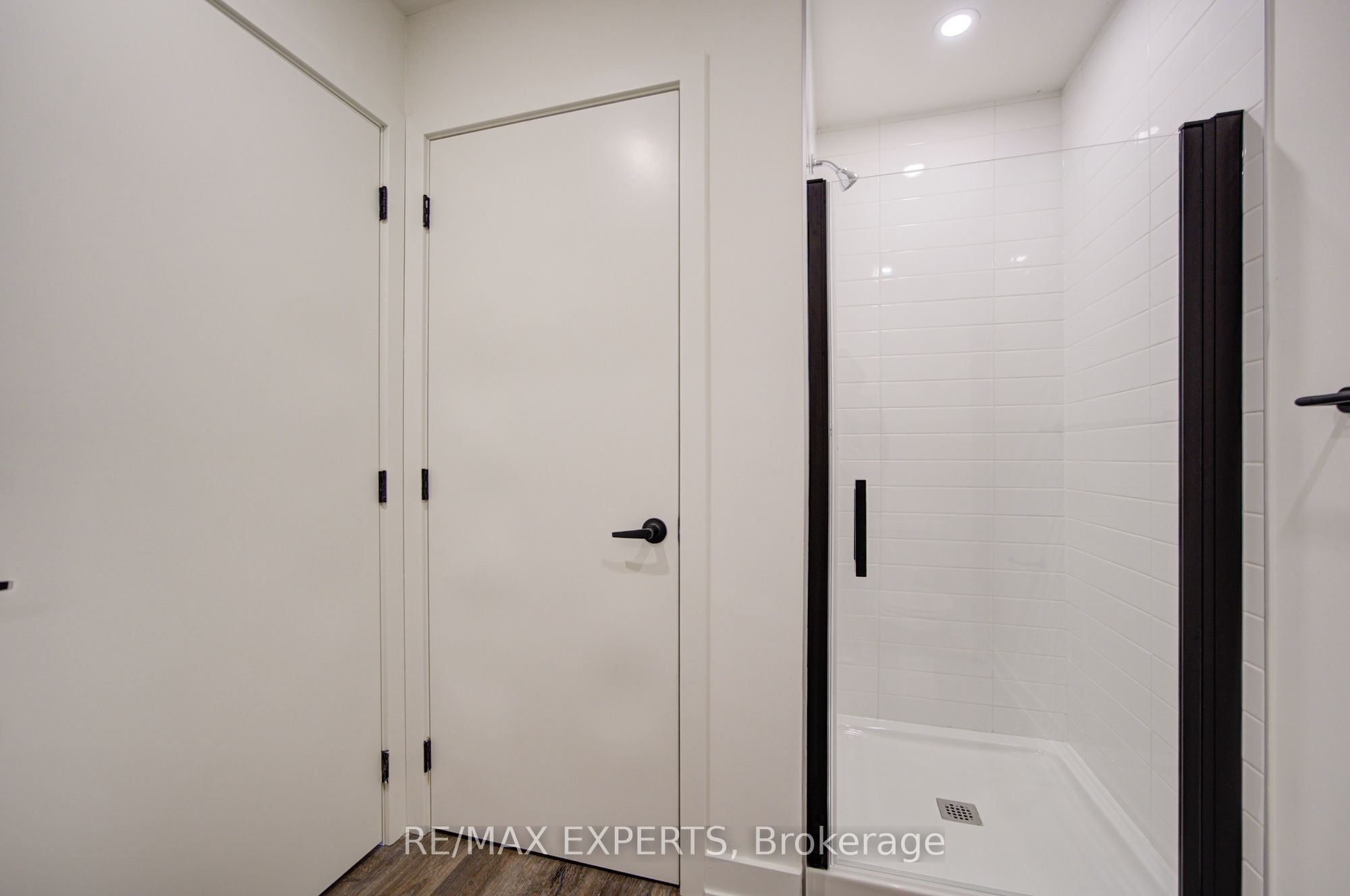 2475 Old Bronte Road 516 Property Photo 26
