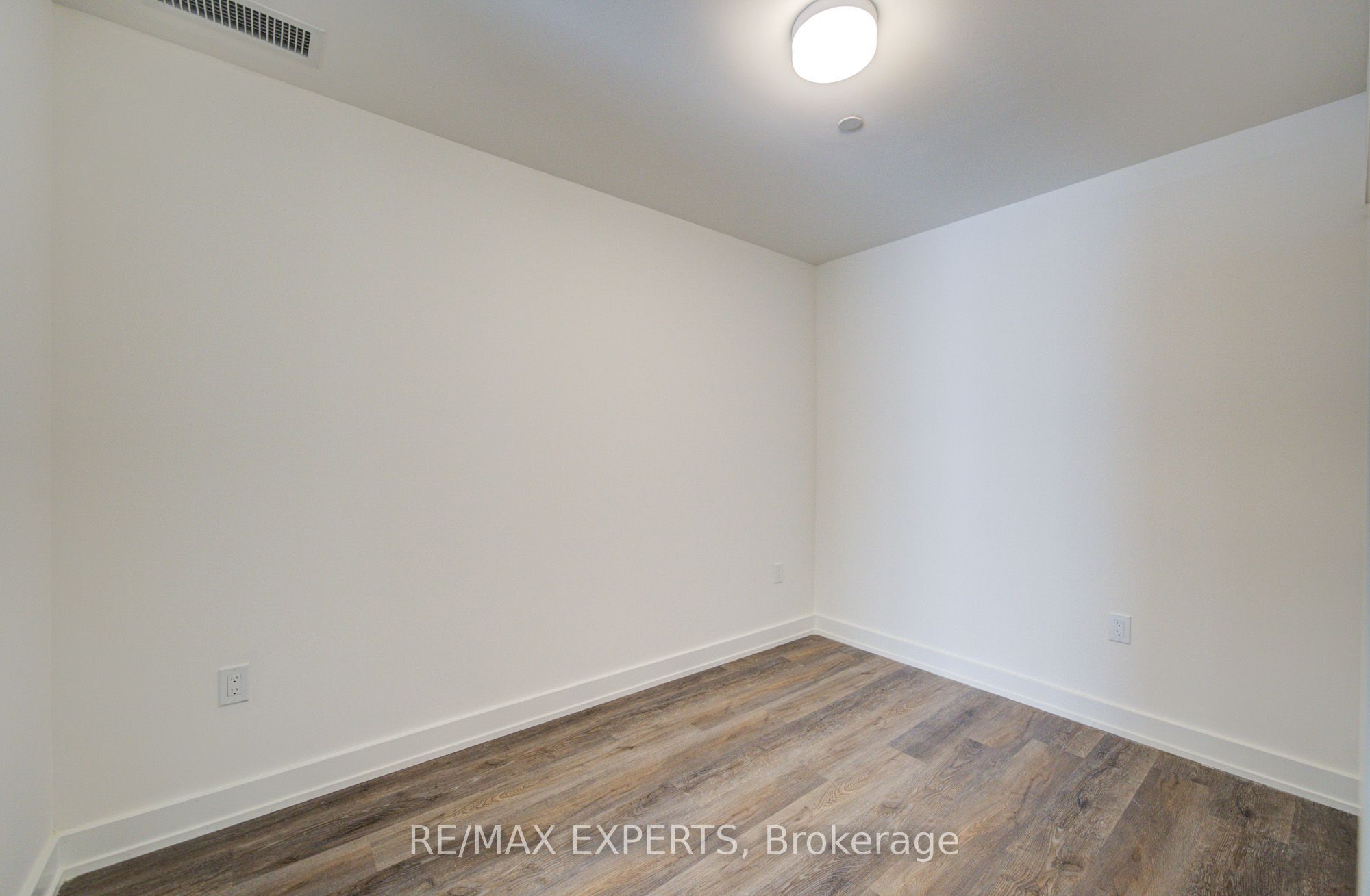 2475 Old Bronte Road 516 Property Photo 27