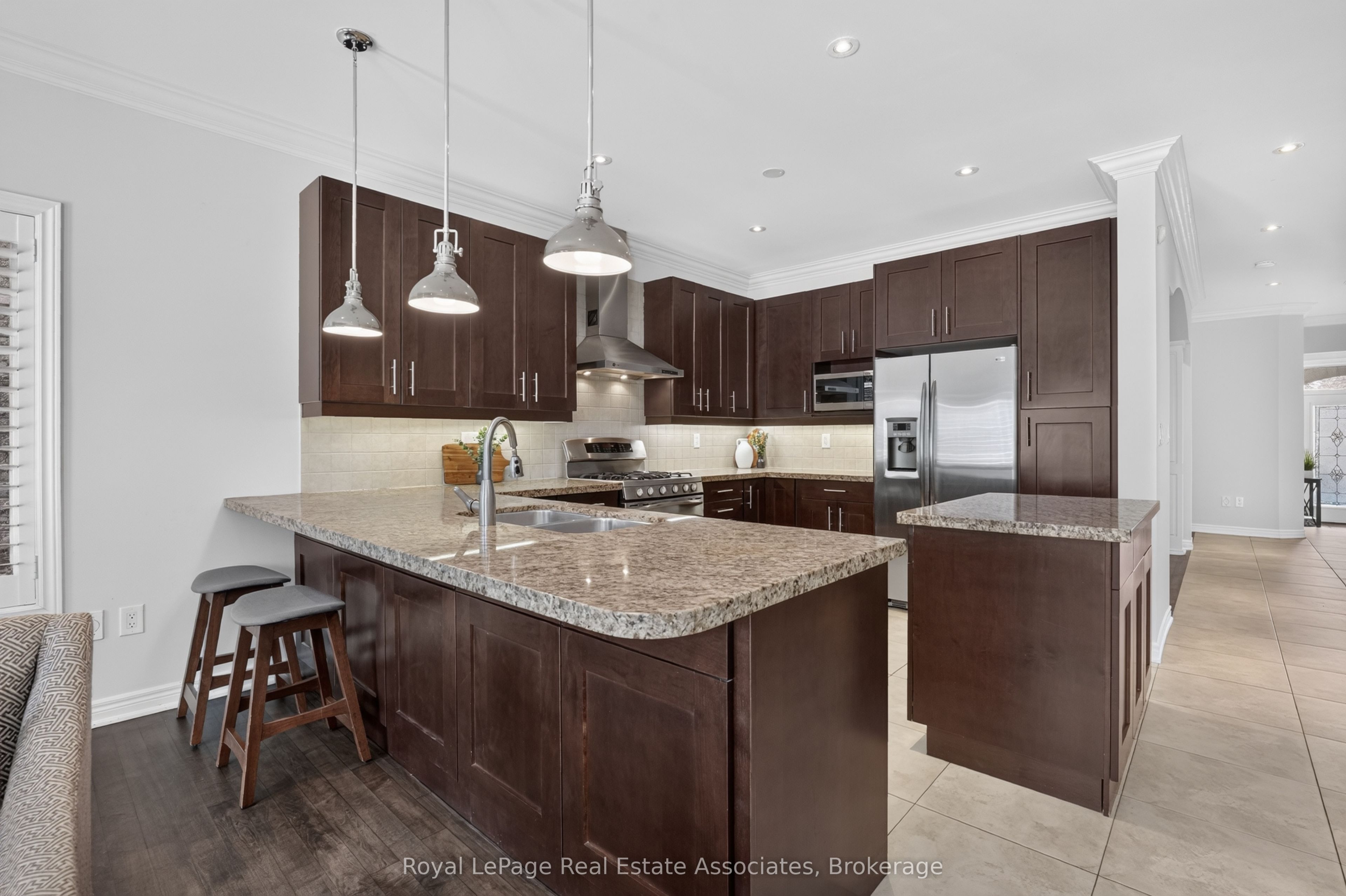2320 Wuthering Heights Way Property Photo 14