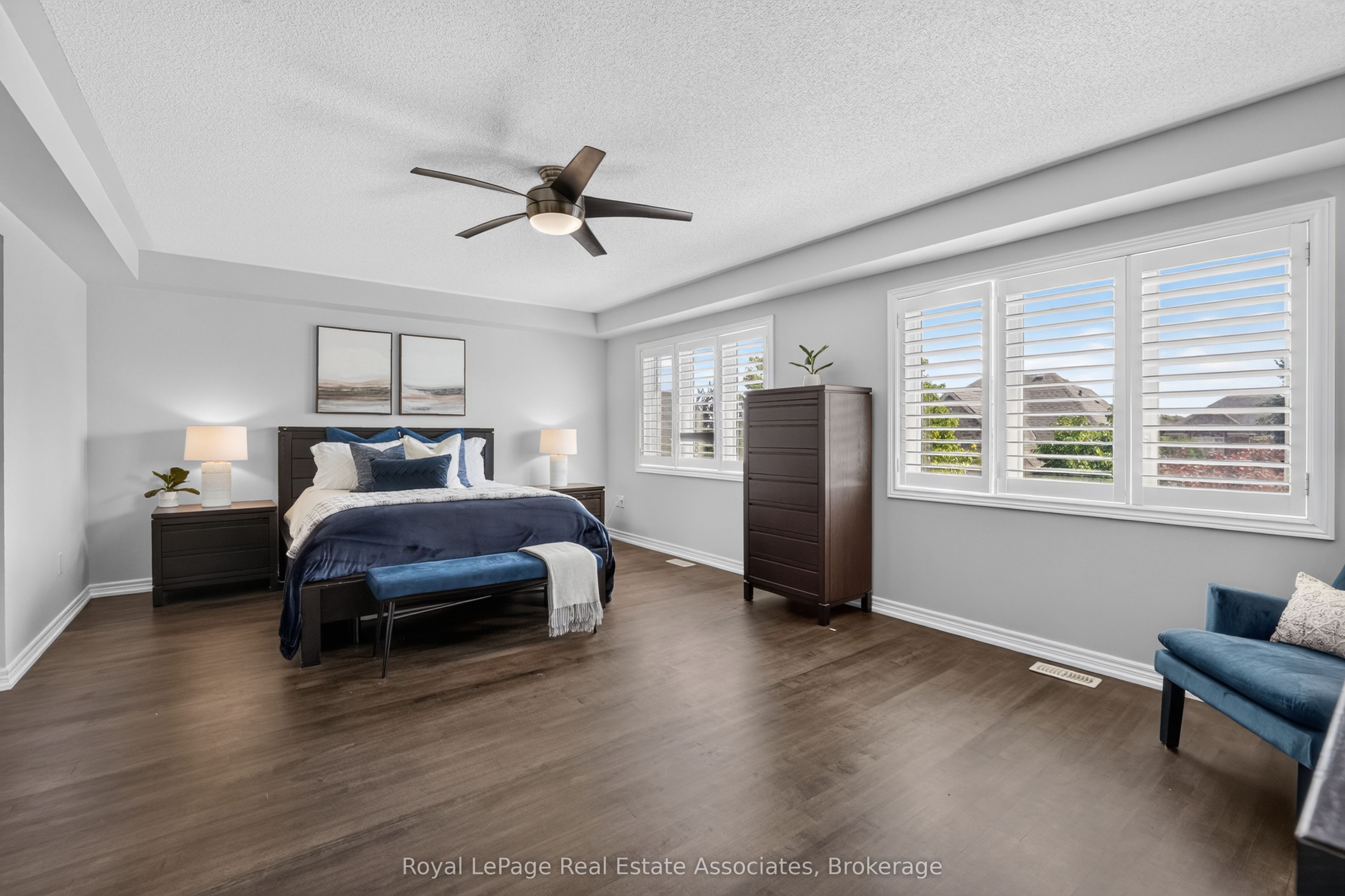 2320 Wuthering Heights Way Property Photo 25