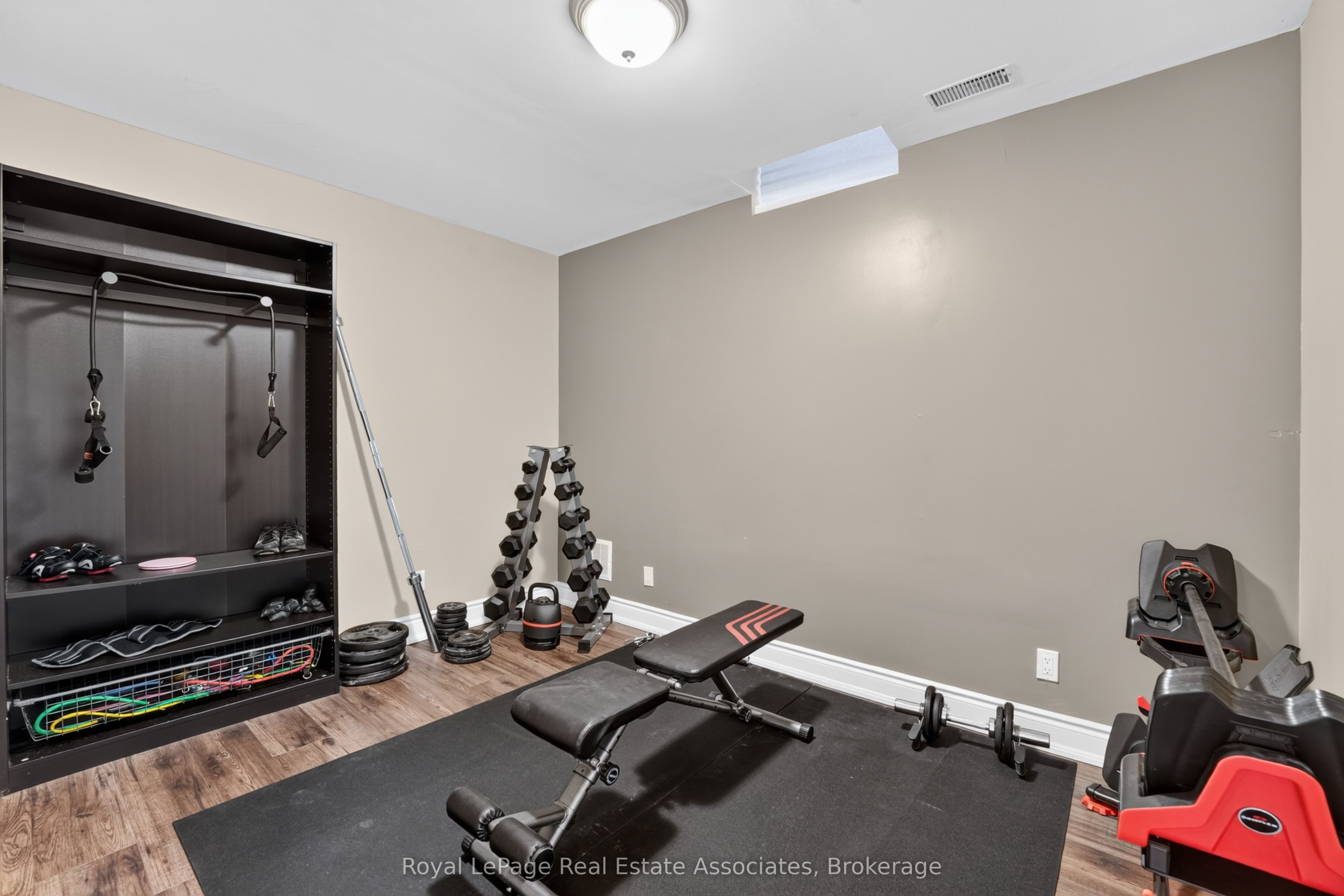 2320 Wuthering Heights Way Property Photo 40