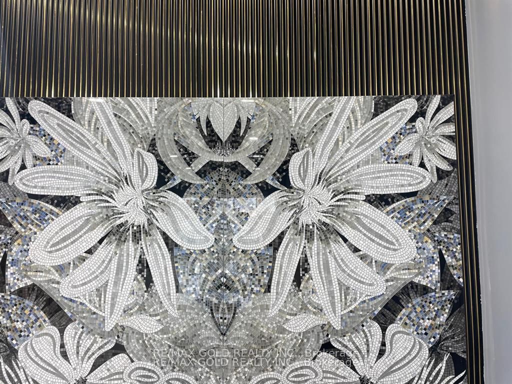 6101 Mayfield Road 4 Property Photo 14