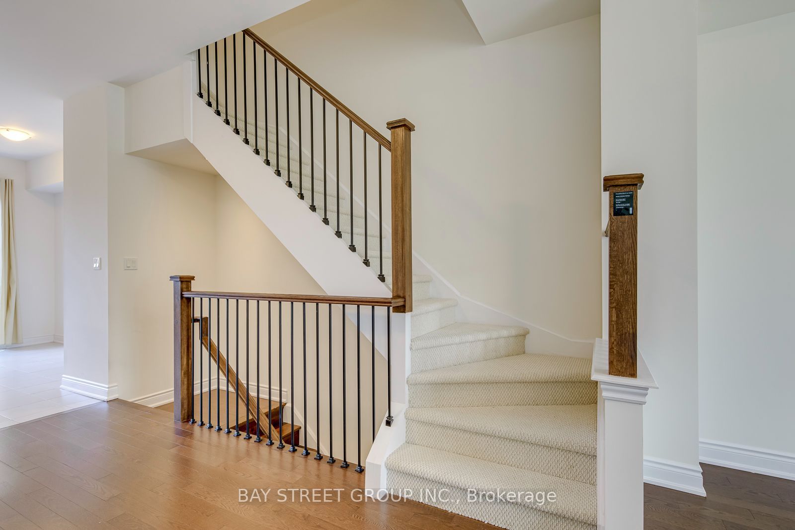 2172 Trafalgar Road #14 Property Photo 16