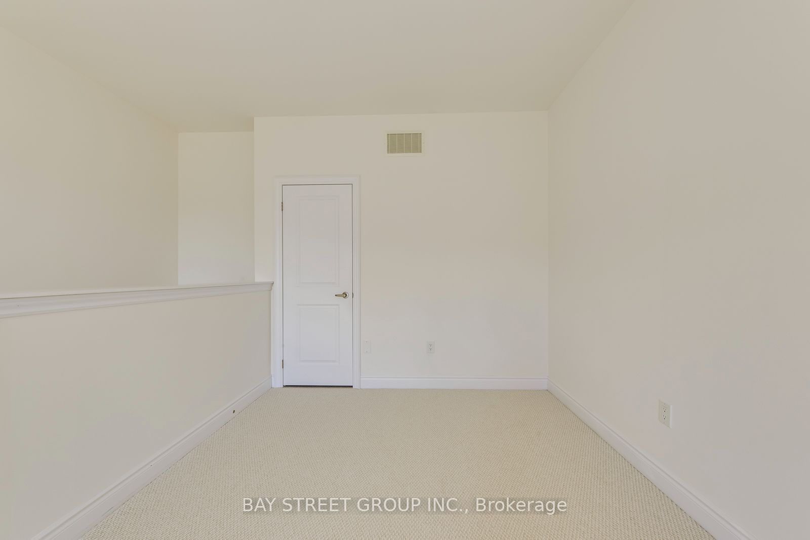 2172 Trafalgar Road #14 Property Photo 26