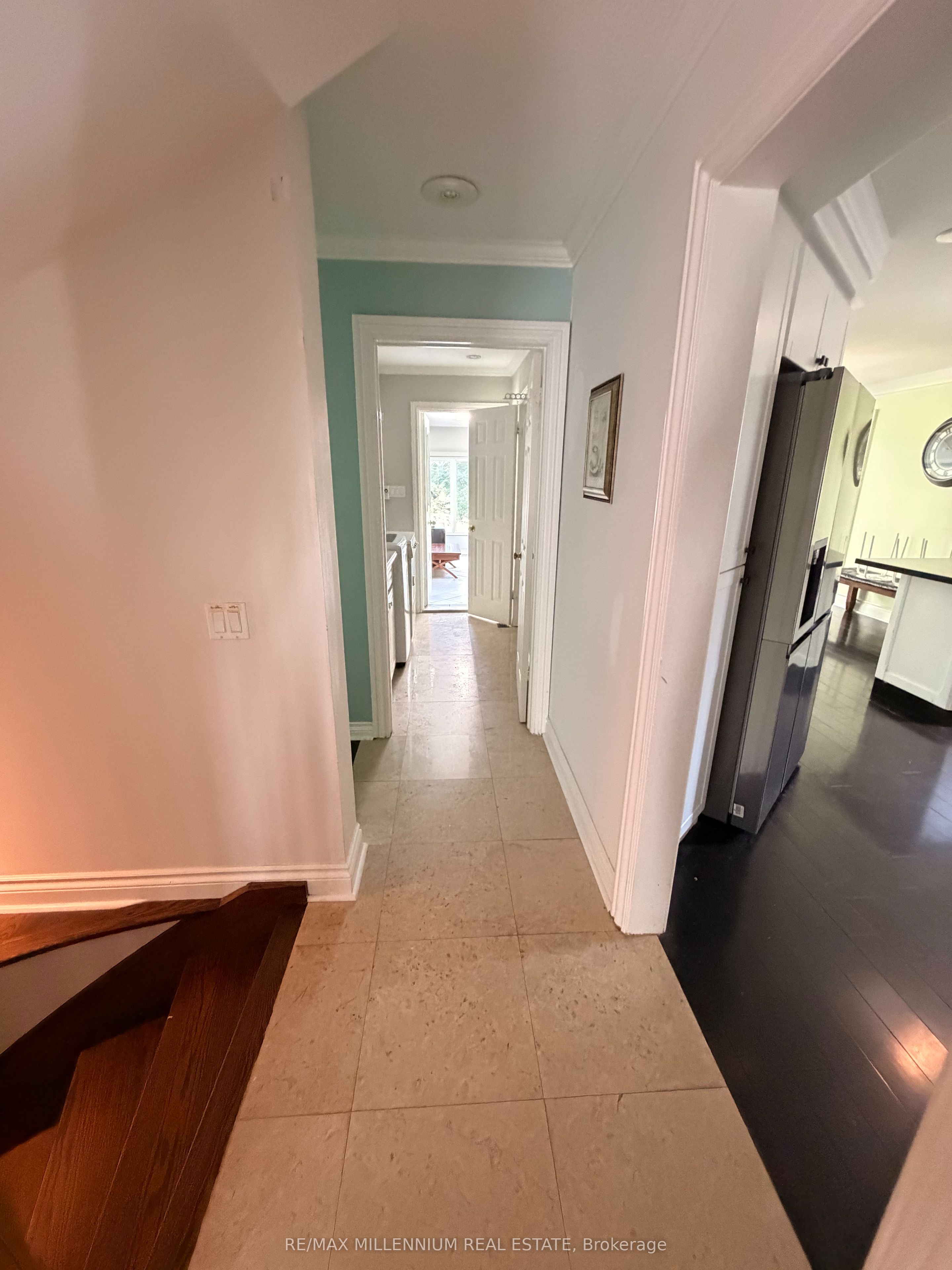 3501 Kingbird Court Property Photo 7