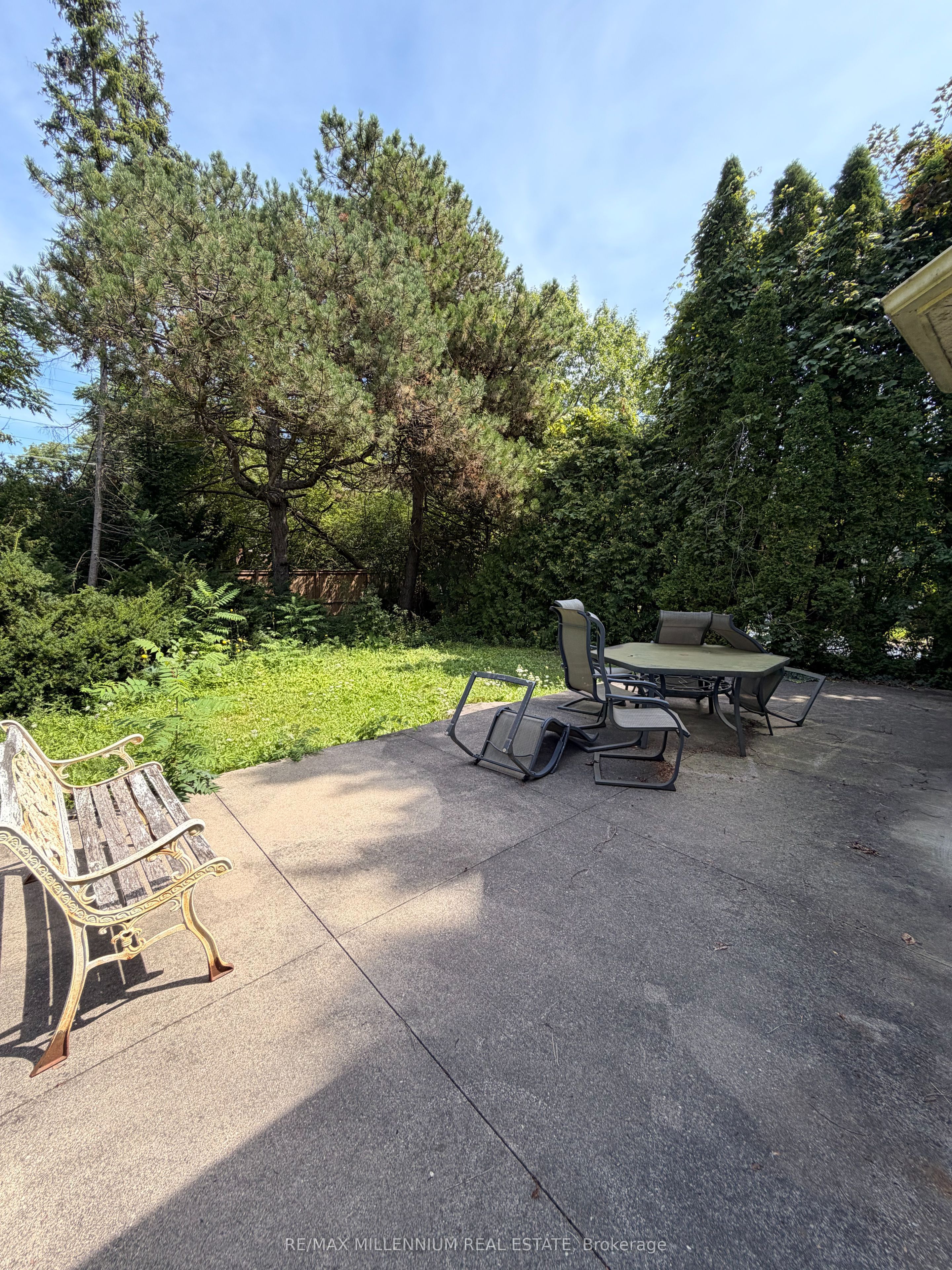 3501 Kingbird Court Property Photo 14