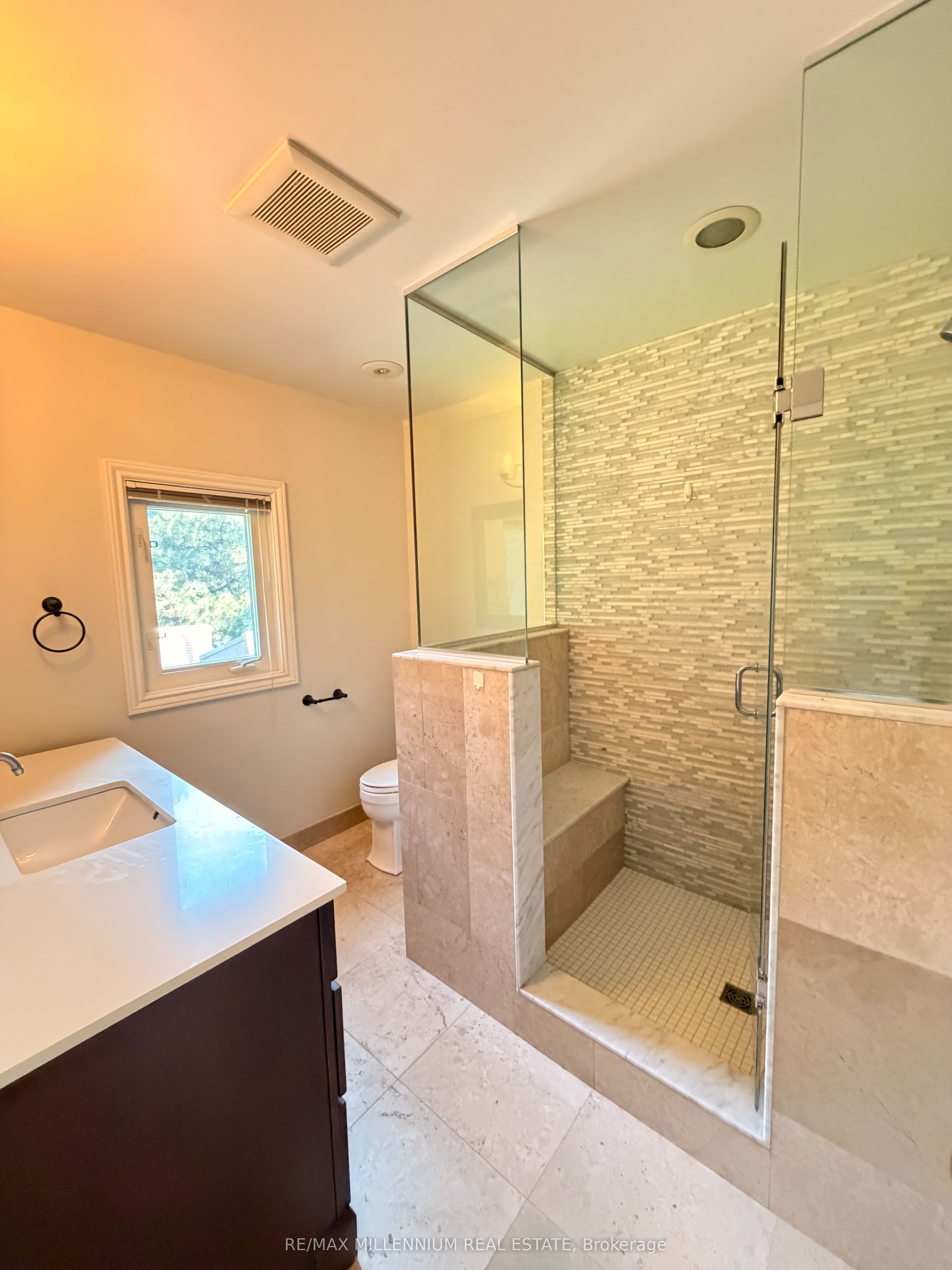 3501 Kingbird Court Property Photo 19