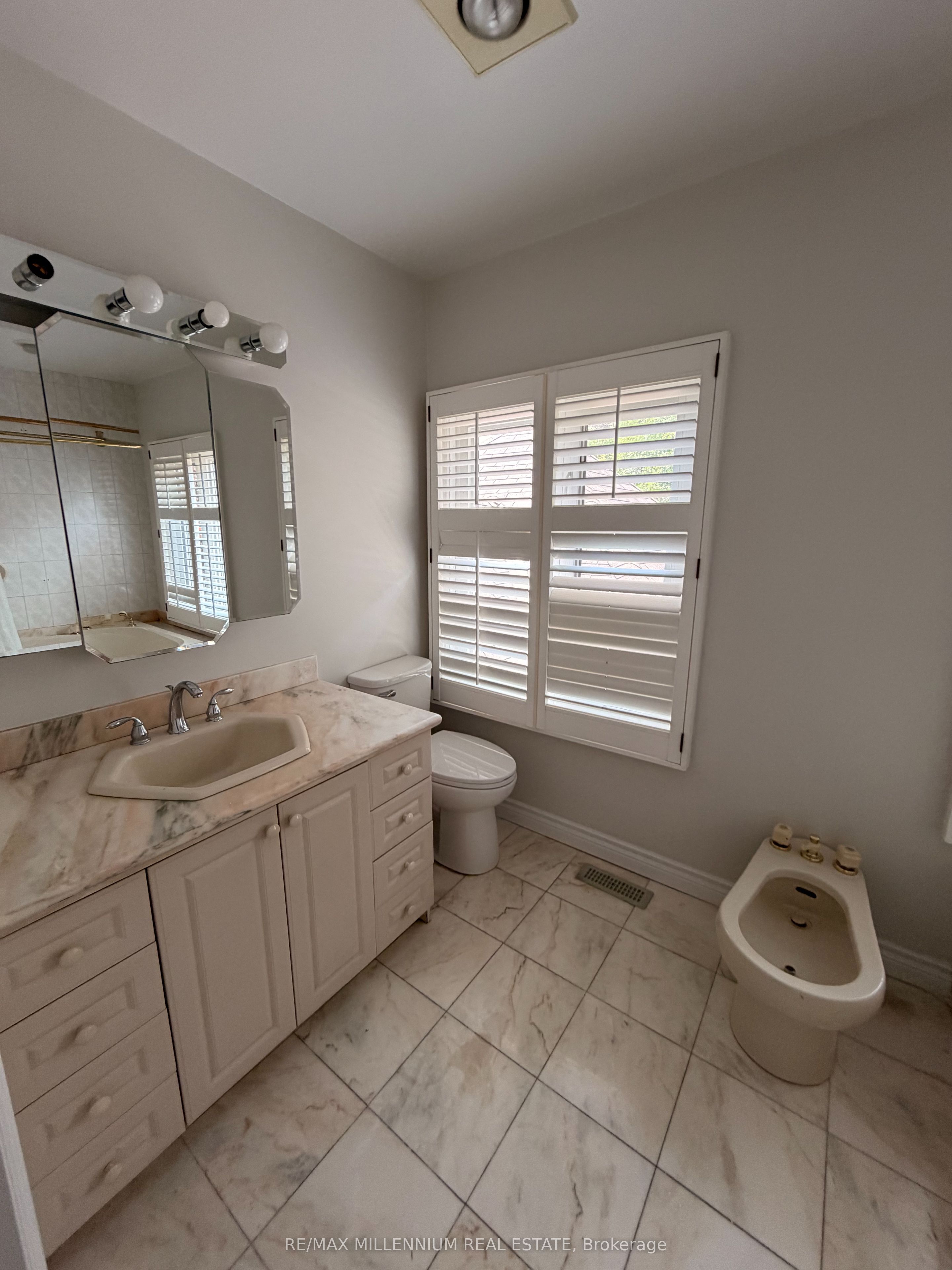 3501 Kingbird Court Property Photo 21