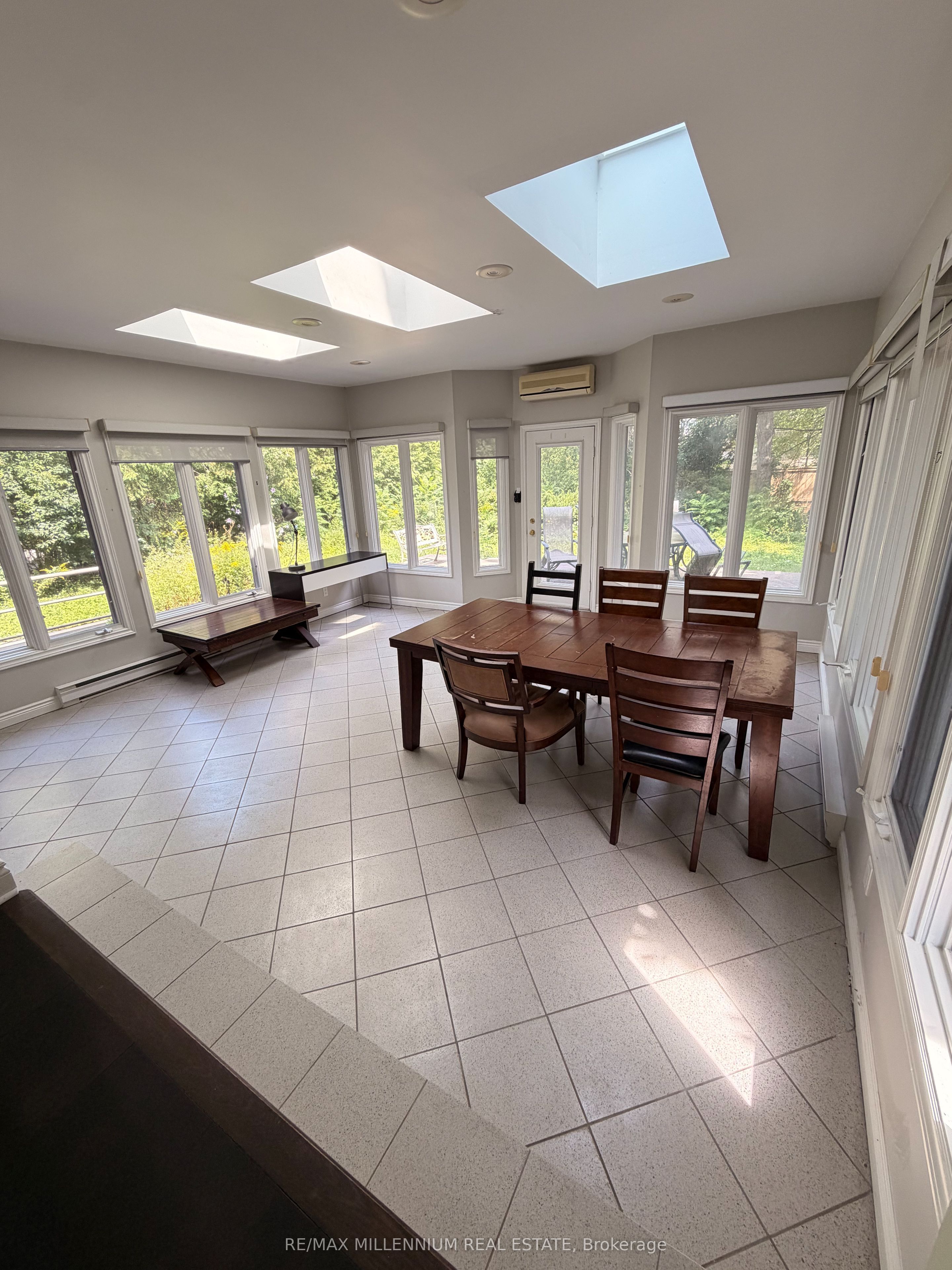 3501 Kingbird Court Property Photo 22