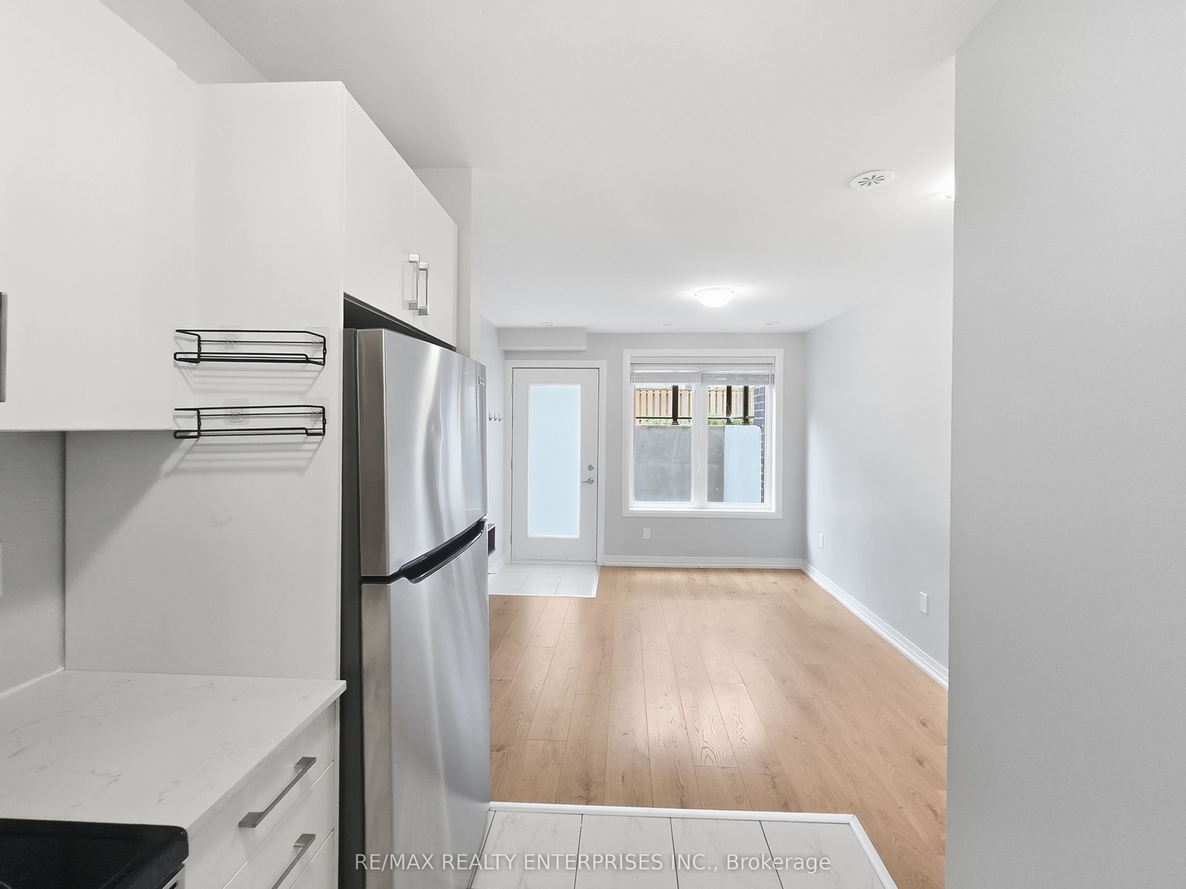 1145 Journeyman Lane 123 Property Photo 4