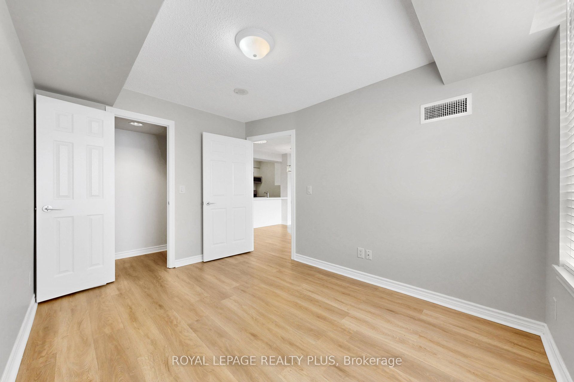 2379 Central Park Drive 408 Property Photo 26