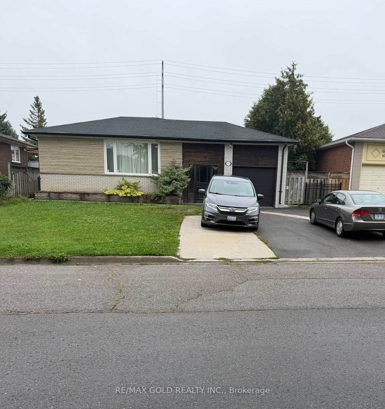 58 Kingsmere Crescent Property Photo 1