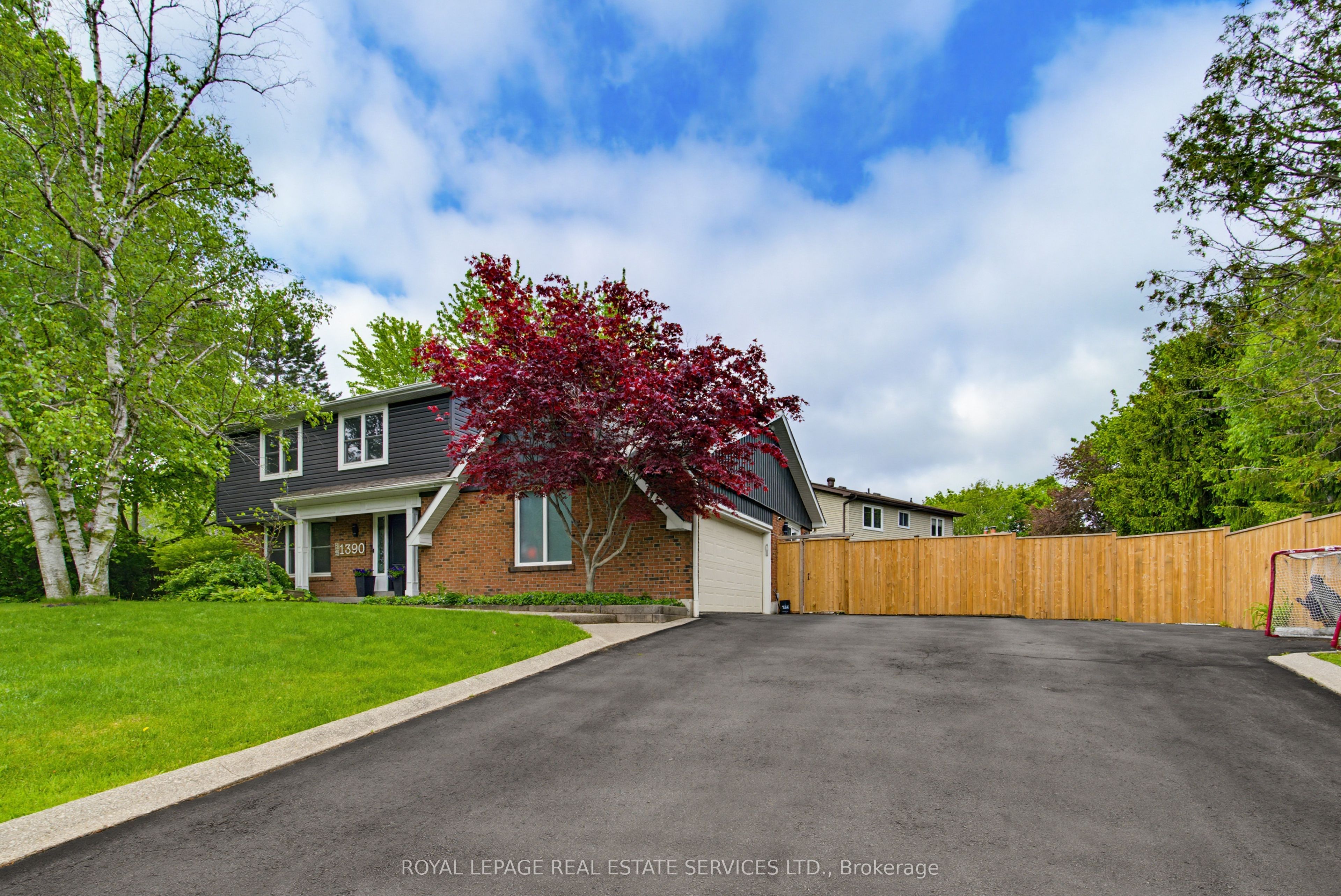 1390 Peerless Court Property Photo 4