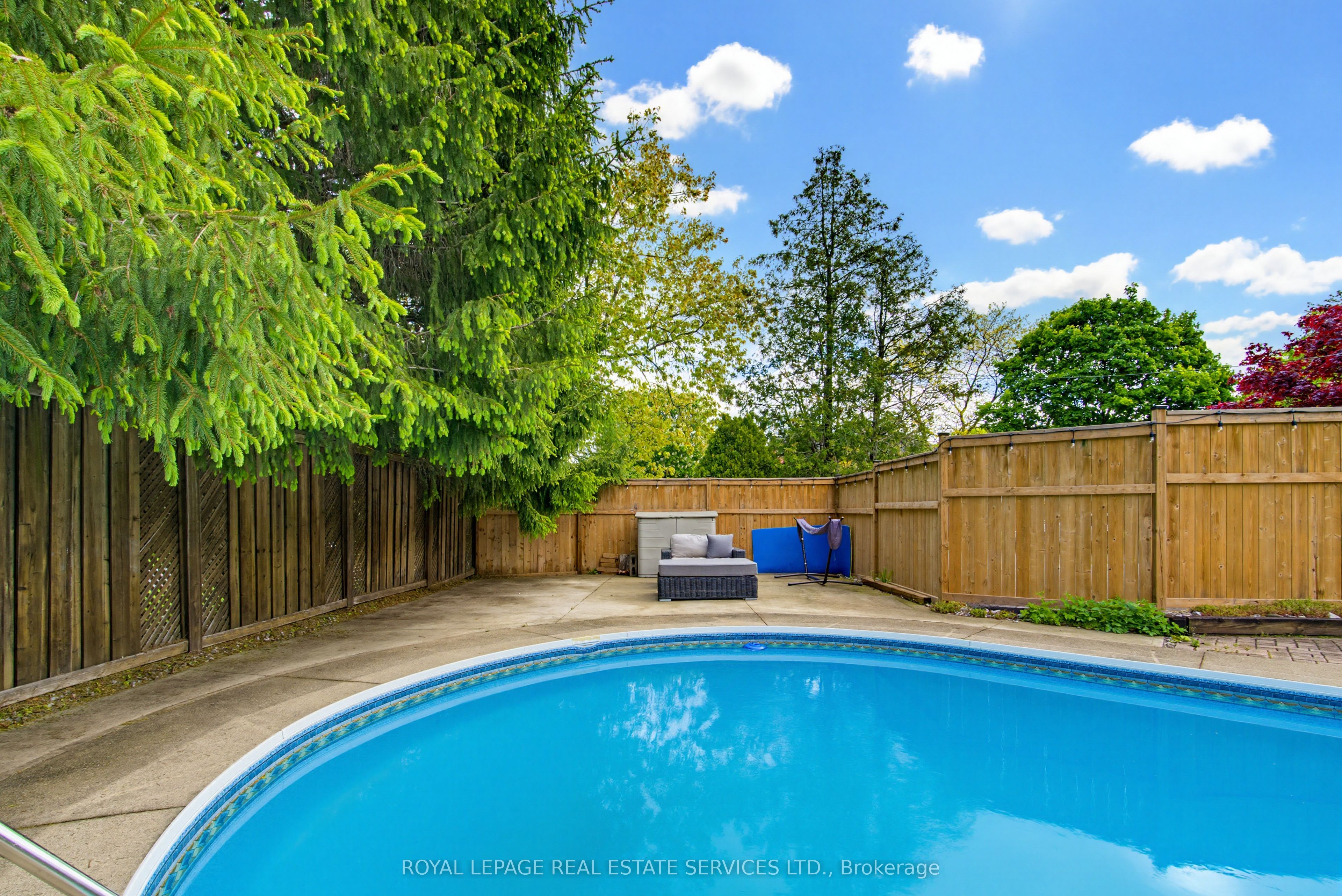 1390 Peerless Court Property Photo 7