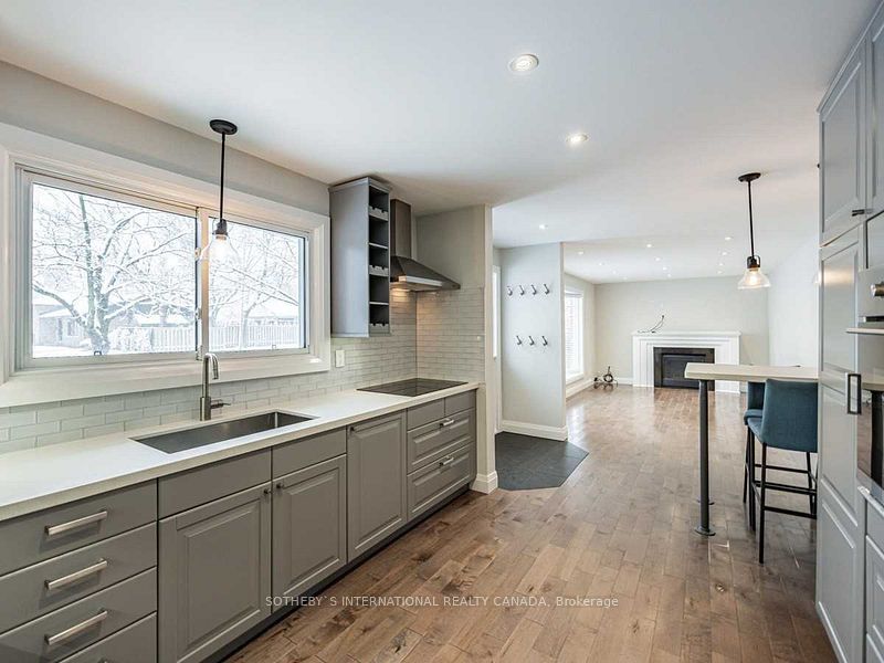 525 Dynes Road Property Photo 22
