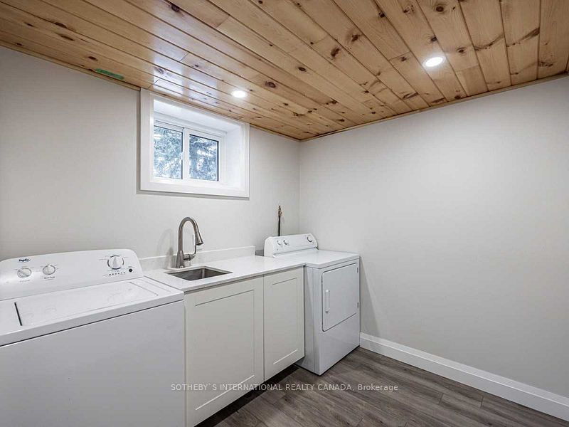 525 Dynes Road Property Photo 24