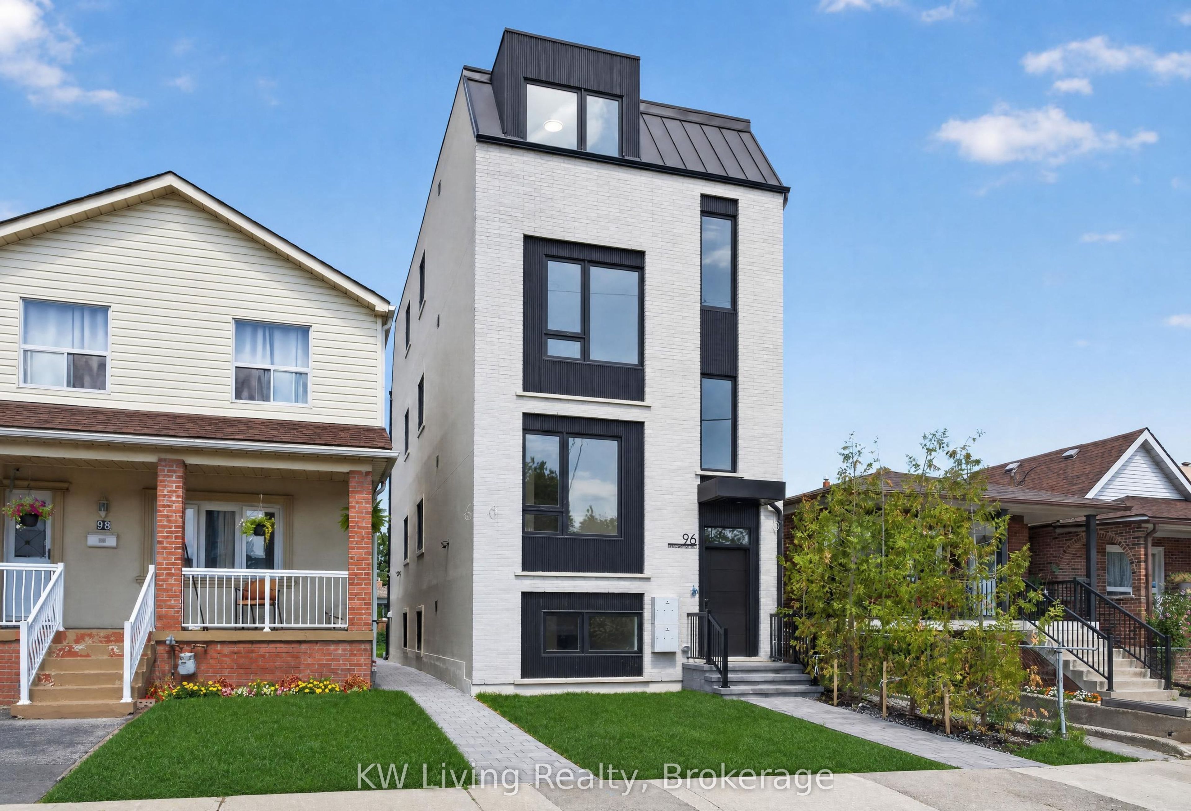 96 Belgravia Avenue Property Photo 1