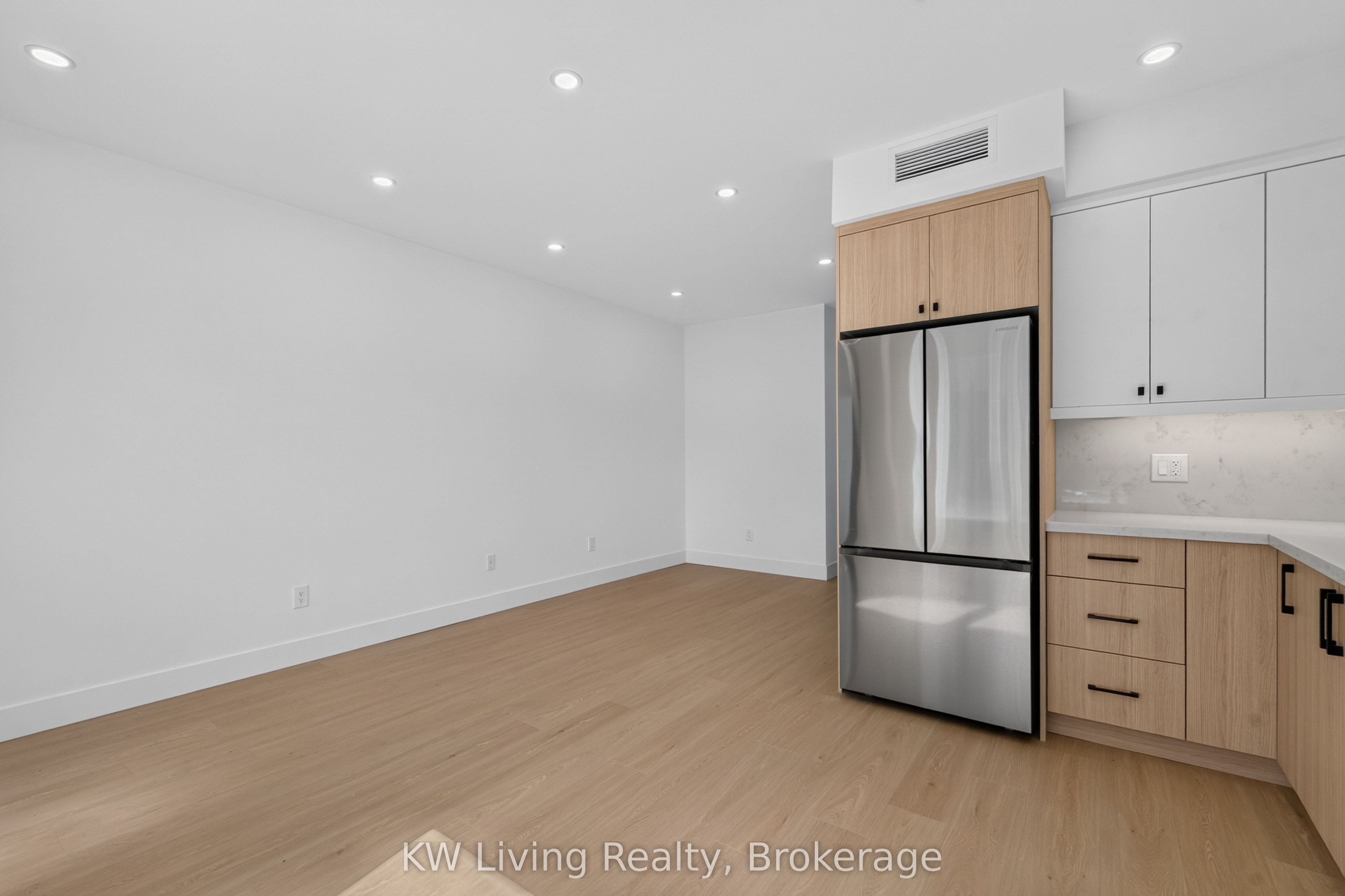96 Belgravia Avenue Property Photo 7