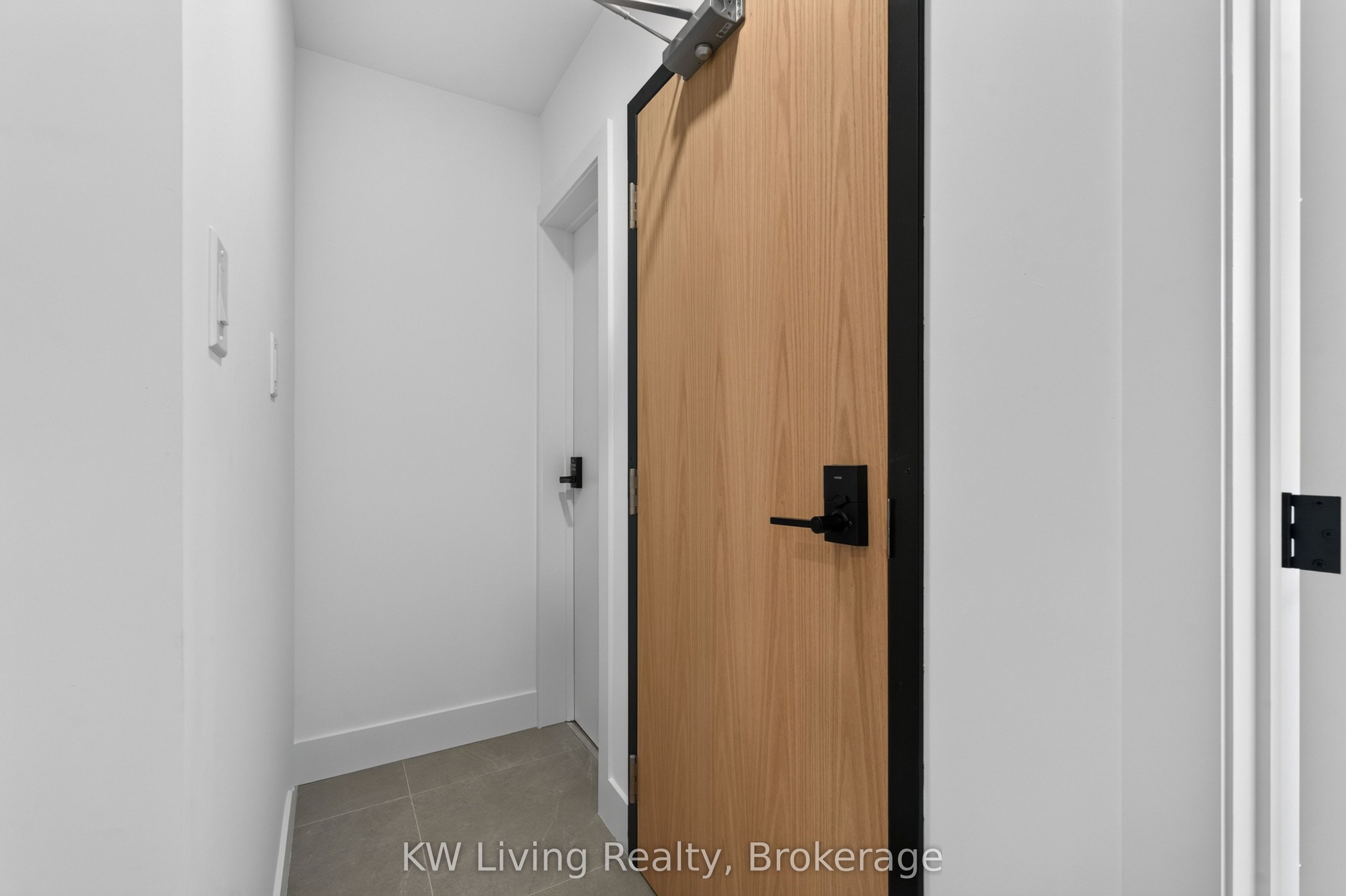 96 Belgravia Avenue Property Photo 19