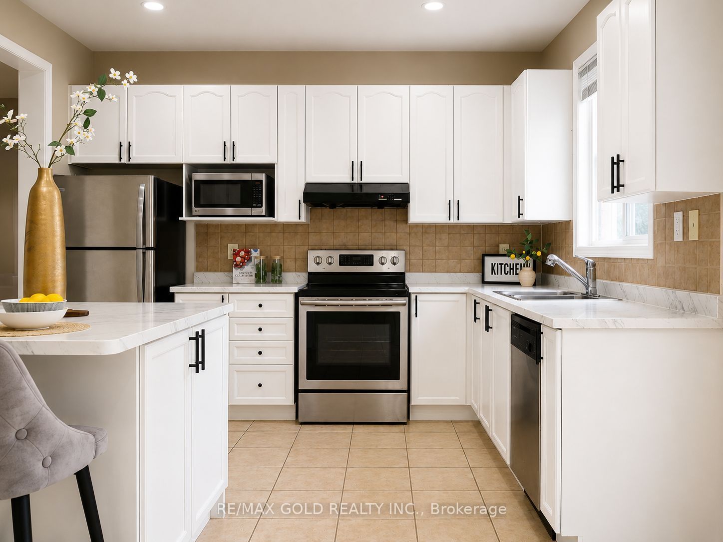 24 Gander Crescent Property Photo 6