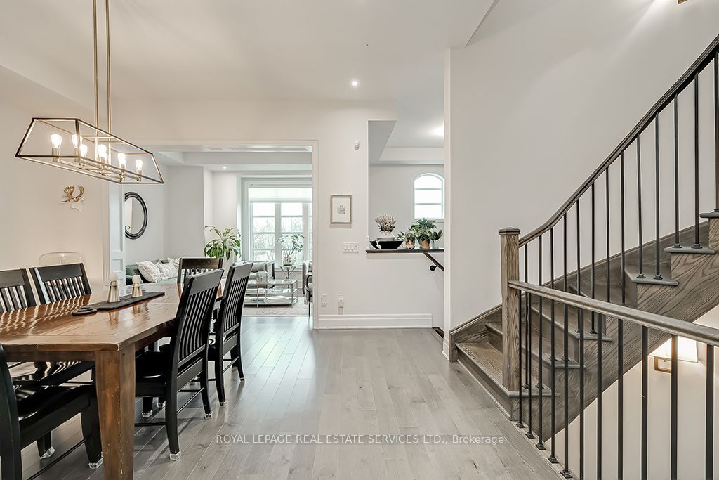 210 Dorval Drive Property Photo 8