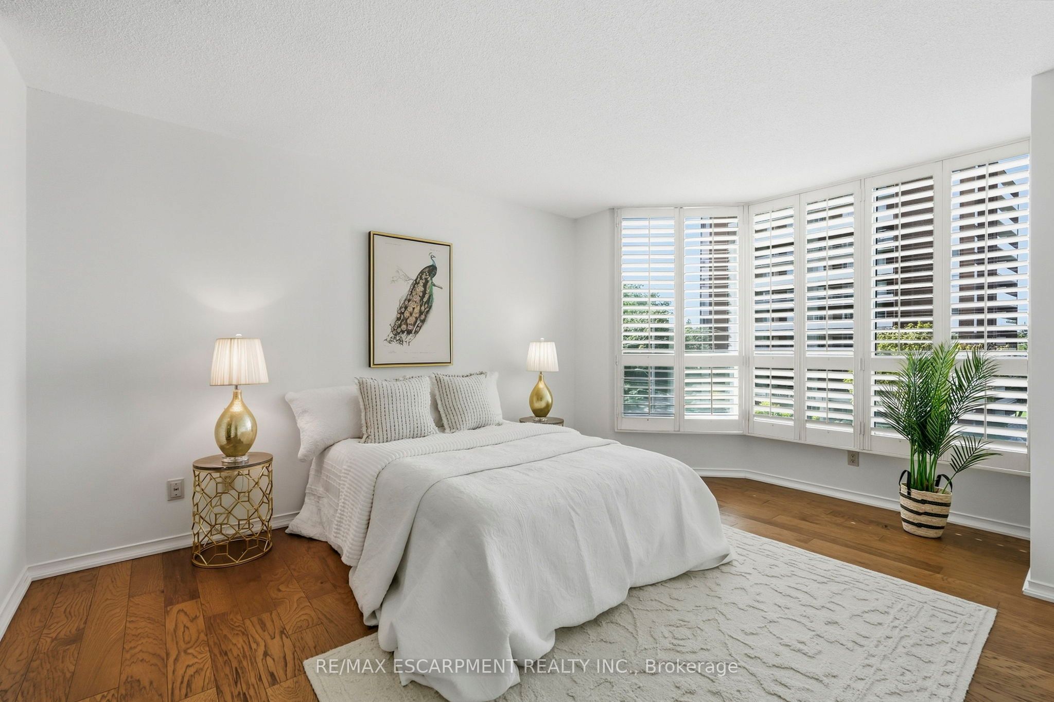 100 Millside Drive 403 Property Photo 23
