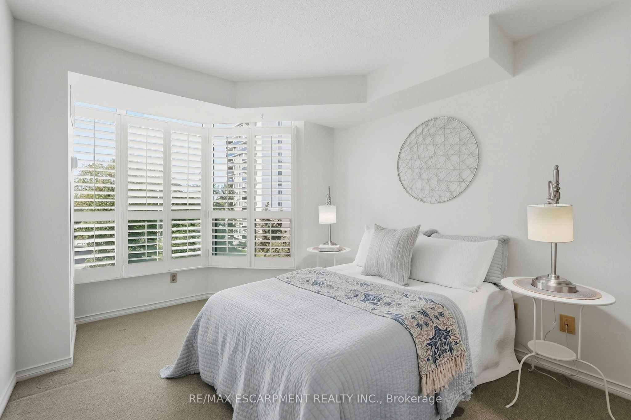 100 Millside Drive 403 Property Photo 30