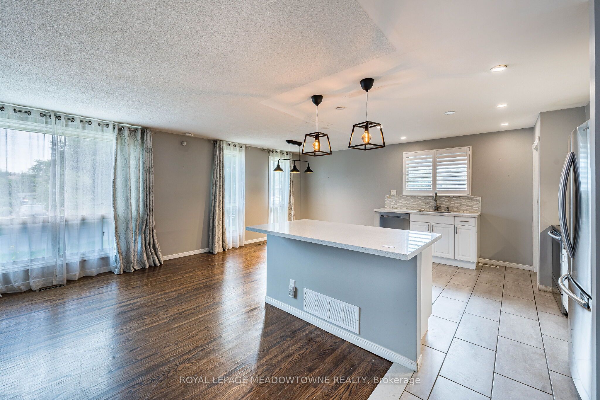 46 Reigate Avenue Property Photo 7