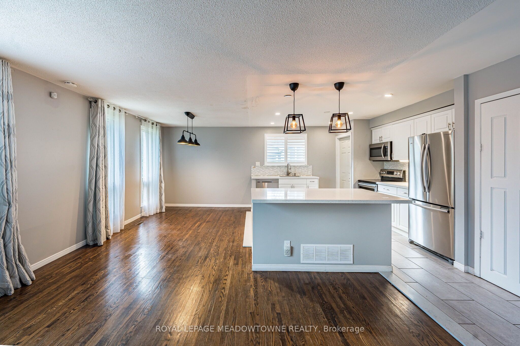 46 Reigate Avenue Property Photo 9