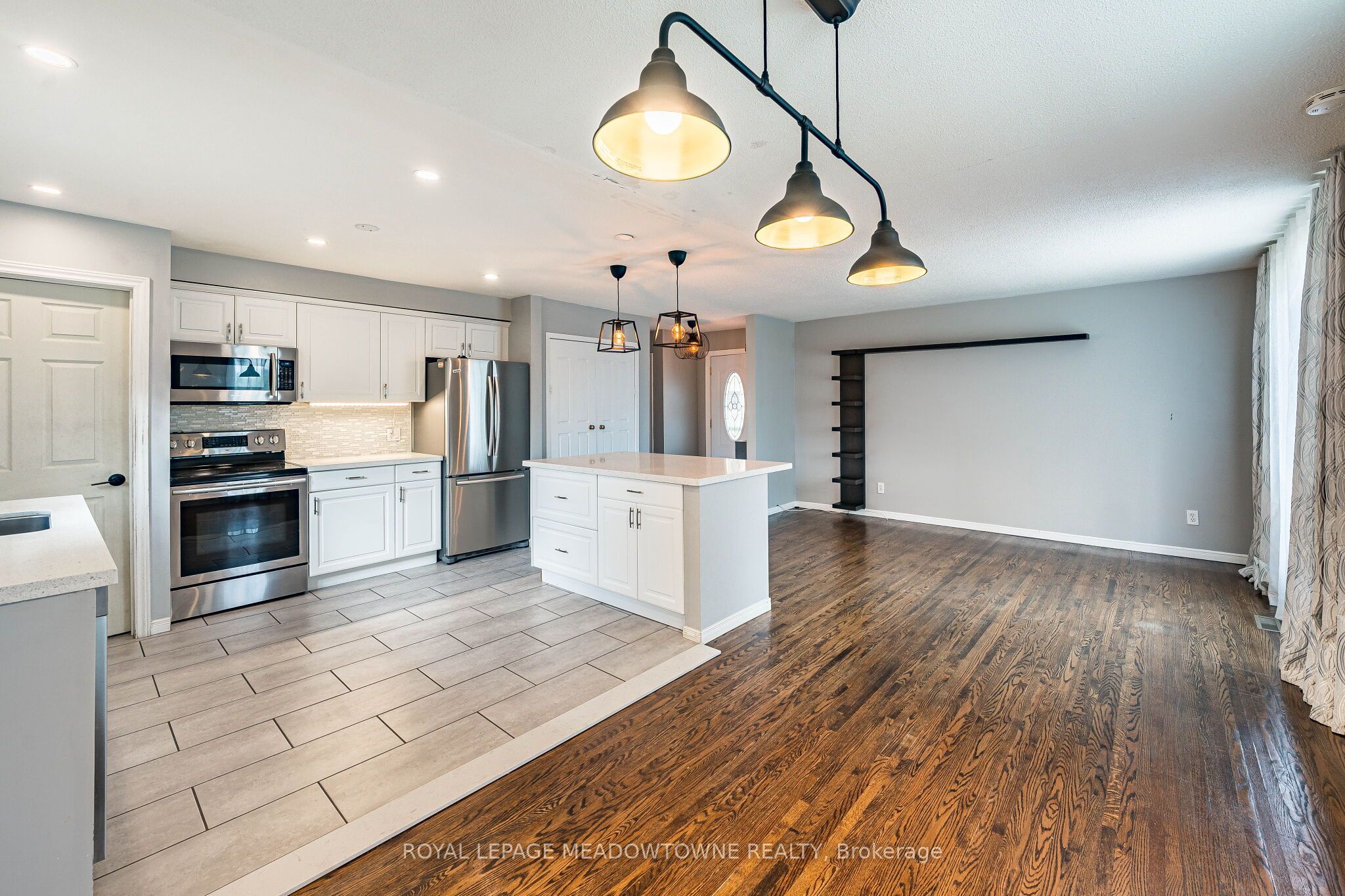 46 Reigate Avenue Property Photo 12