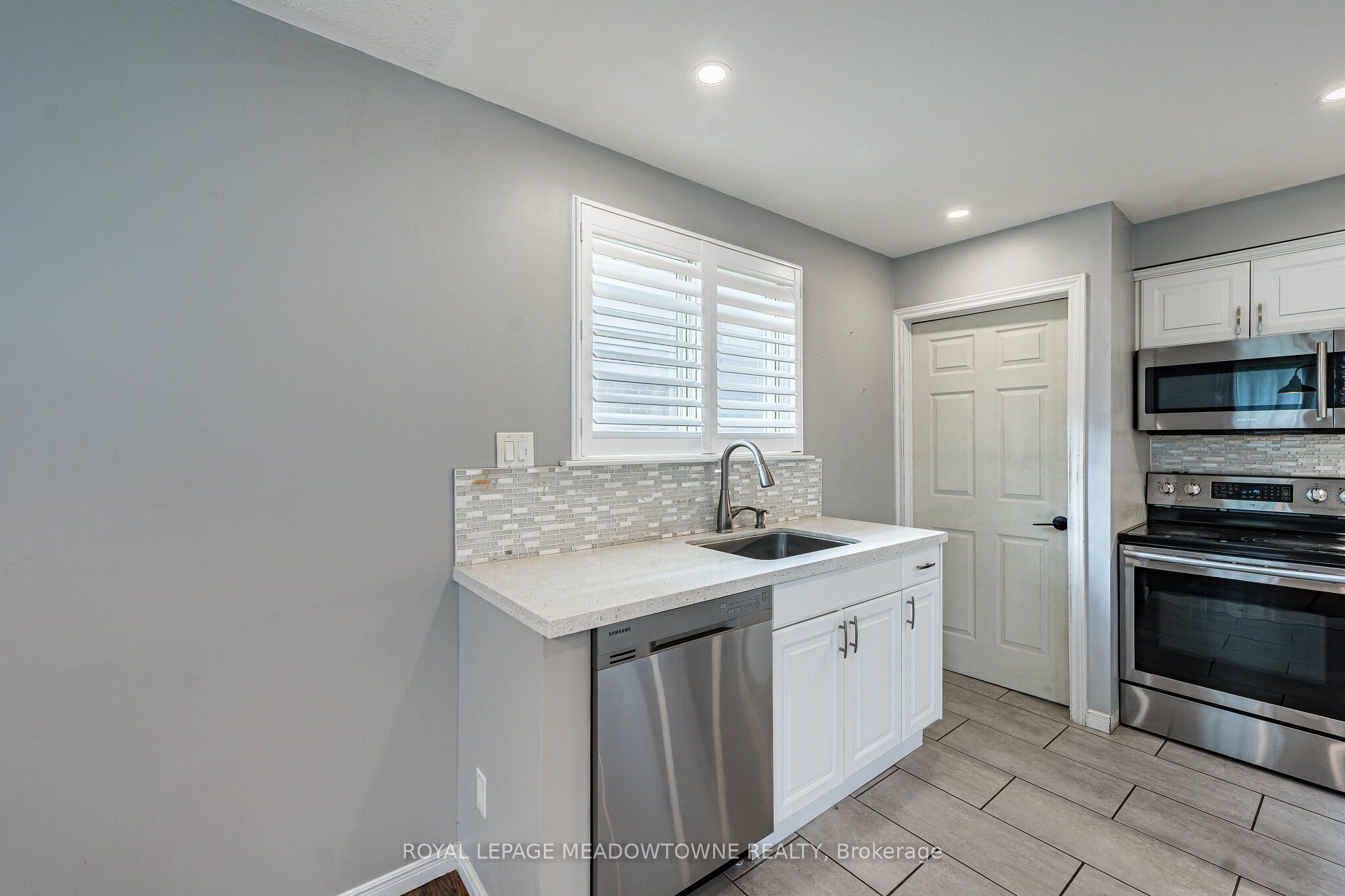 46 Reigate Avenue Property Photo 16