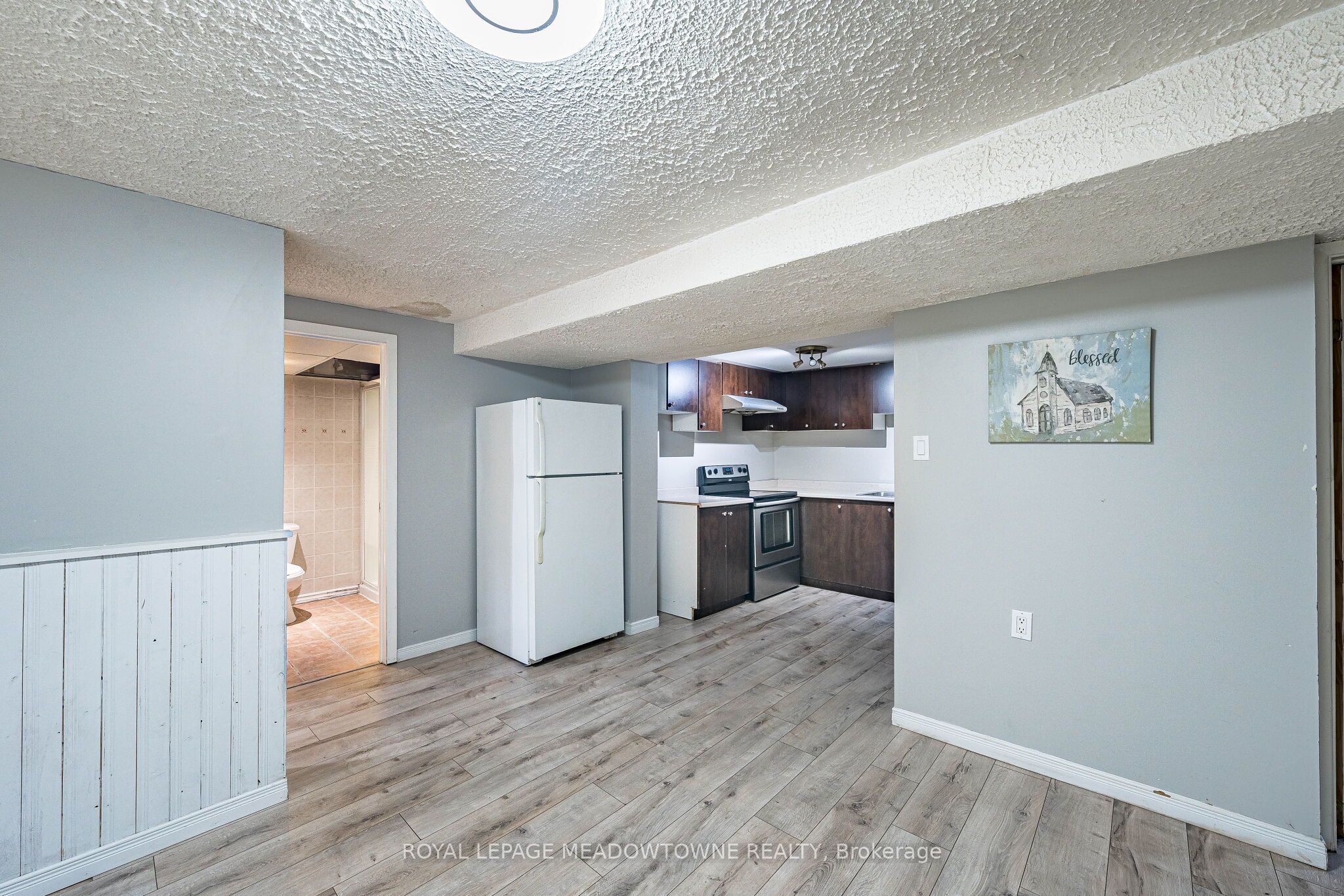 46 Reigate Avenue Property Photo 35