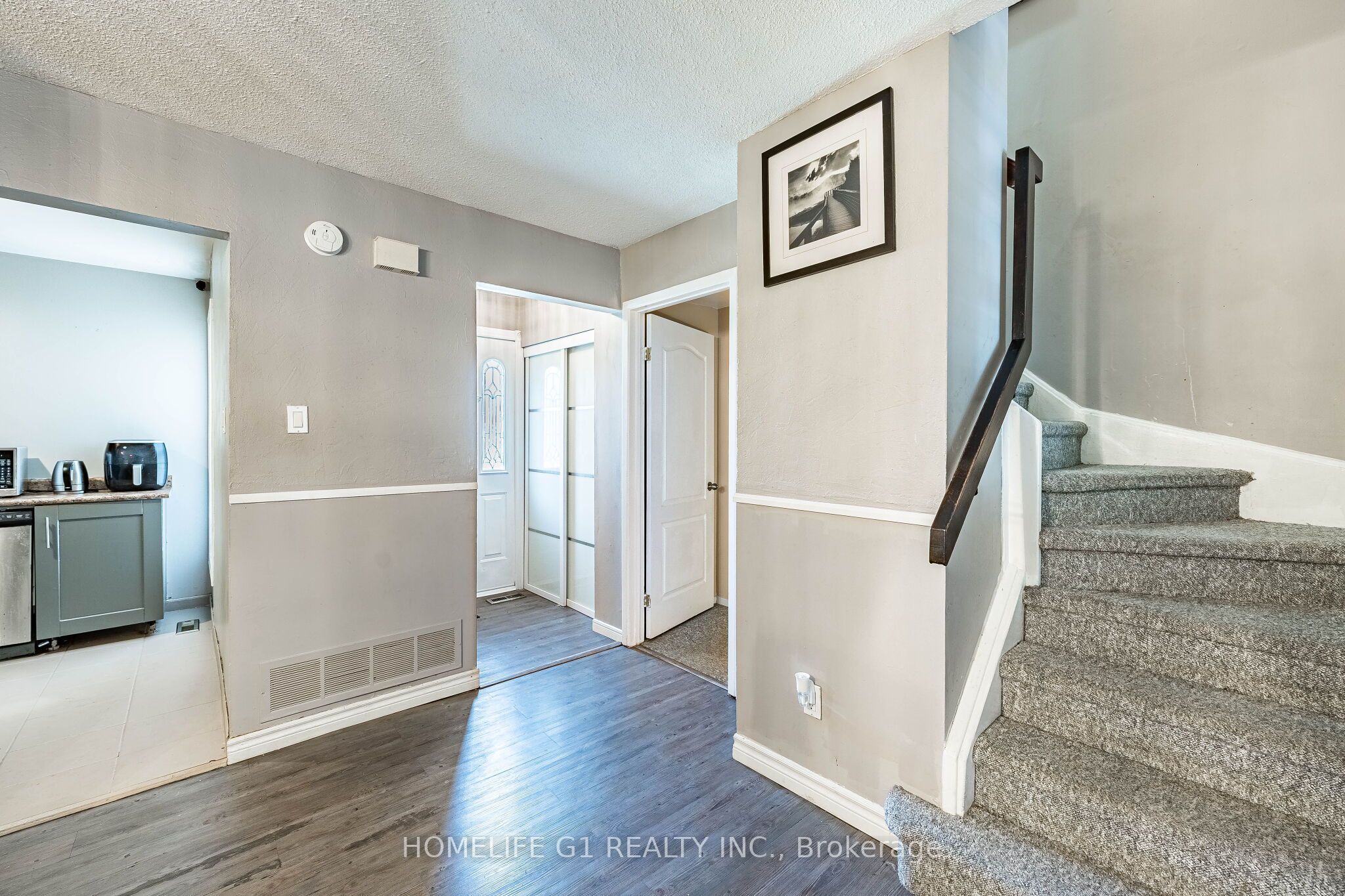 48 Thatcher Court Property Photo 14