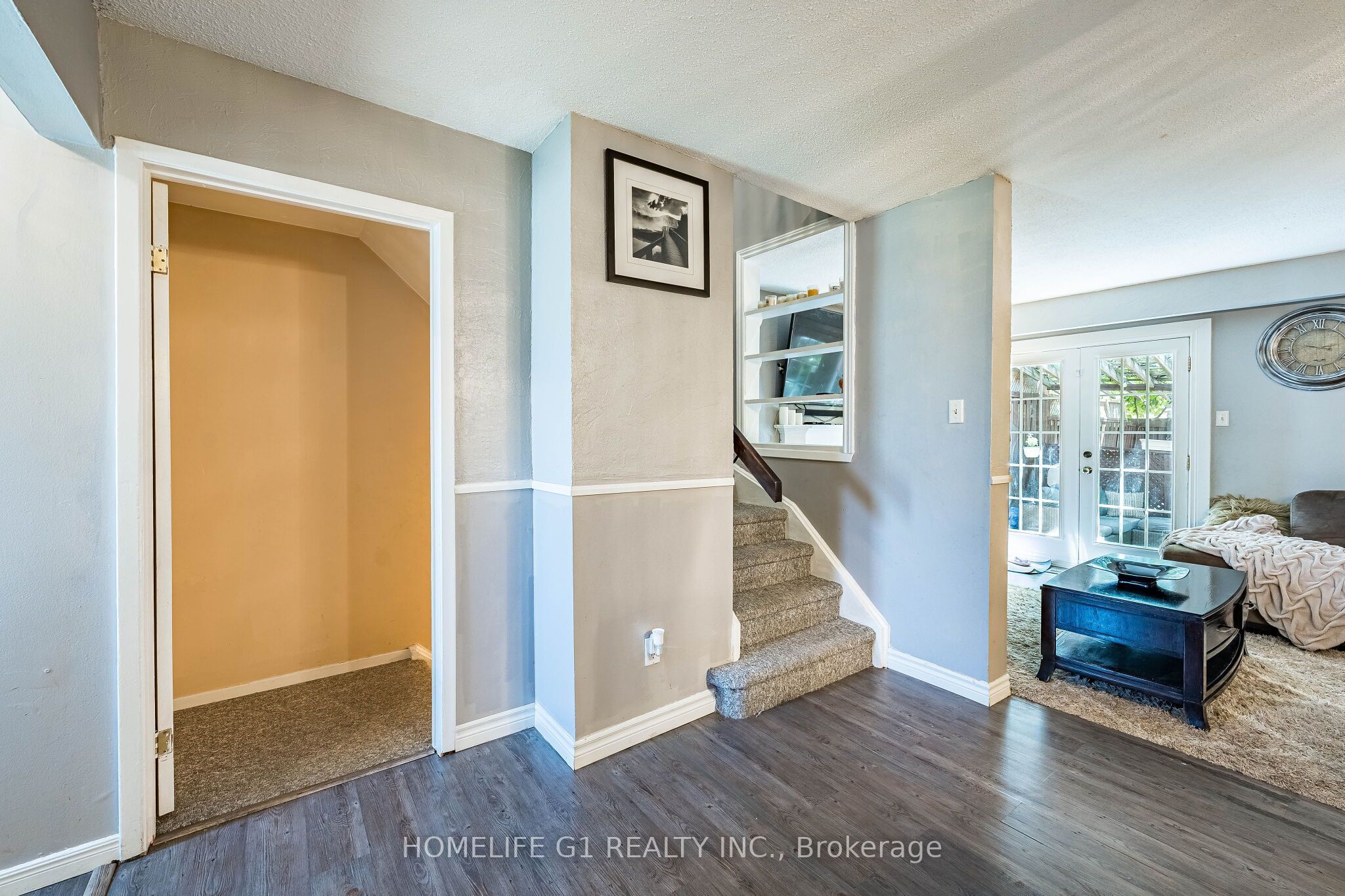 48 Thatcher Court Property Photo 15