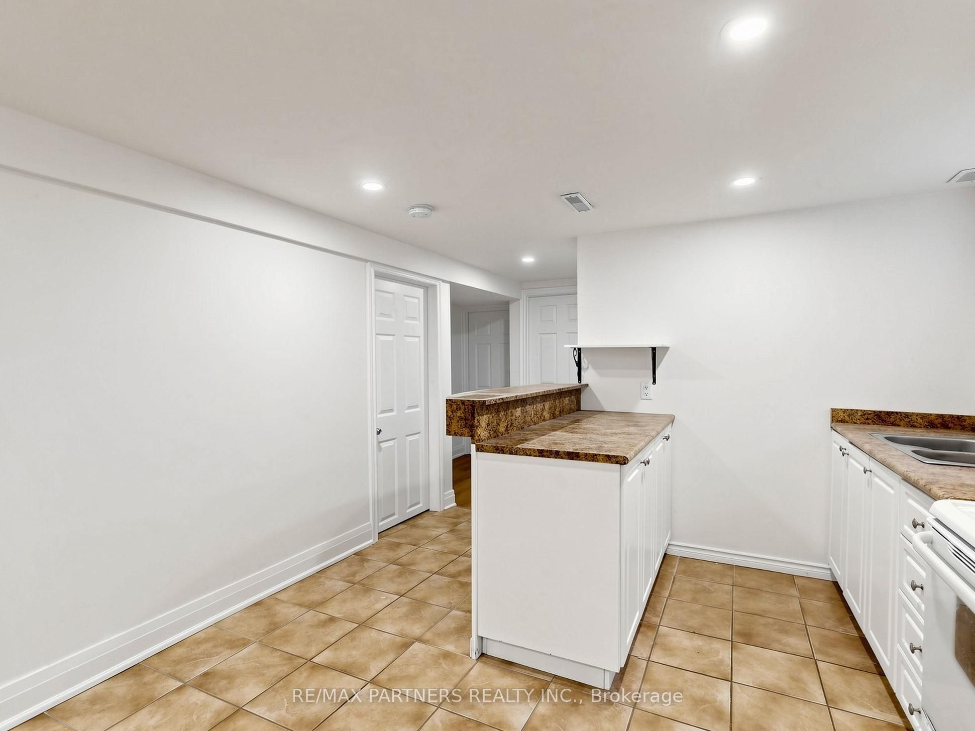35 Culham Street Property Photo 32